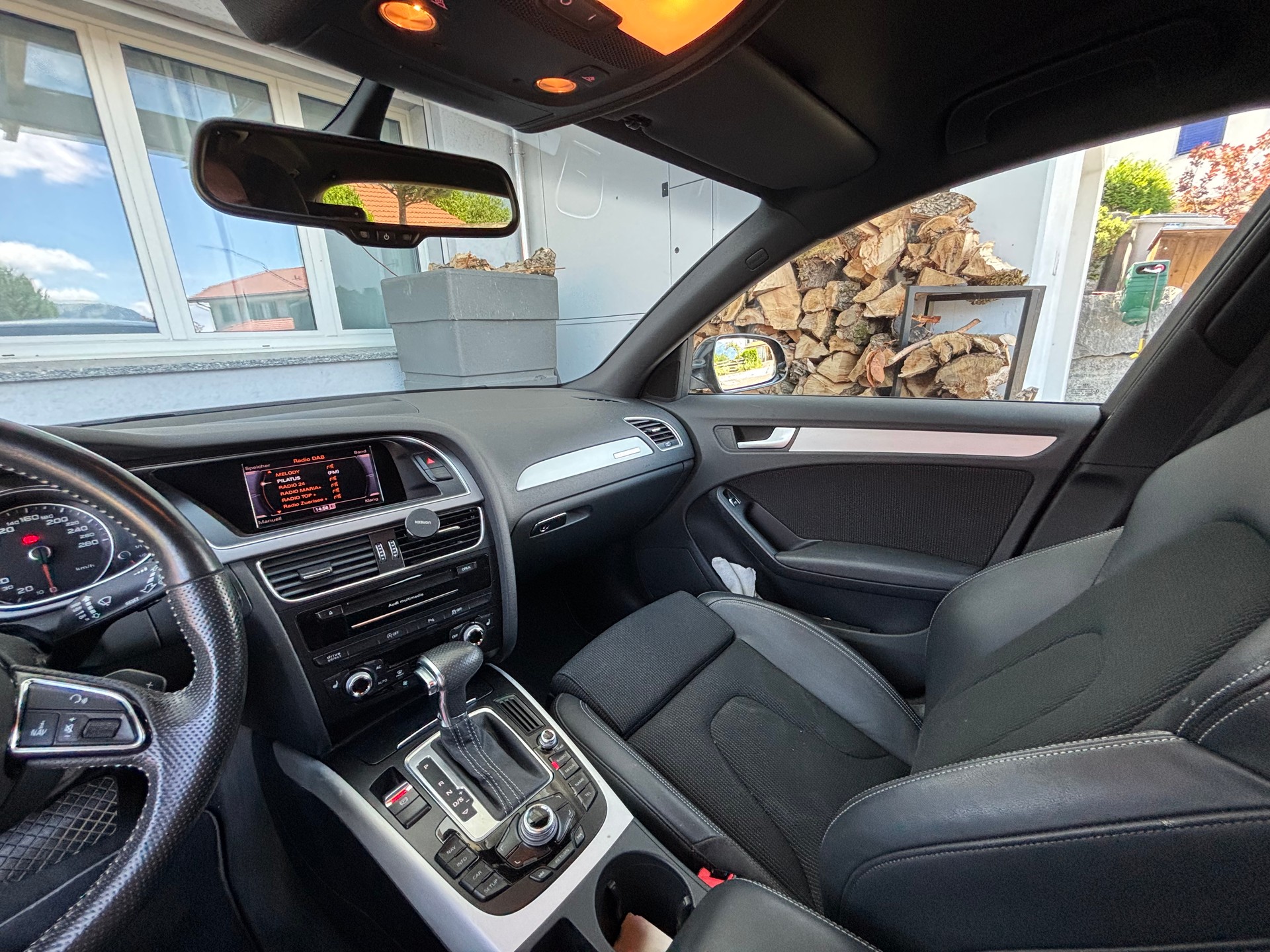AUDI 3.0 V6 TDI 245 quattro S-Tr-image-3