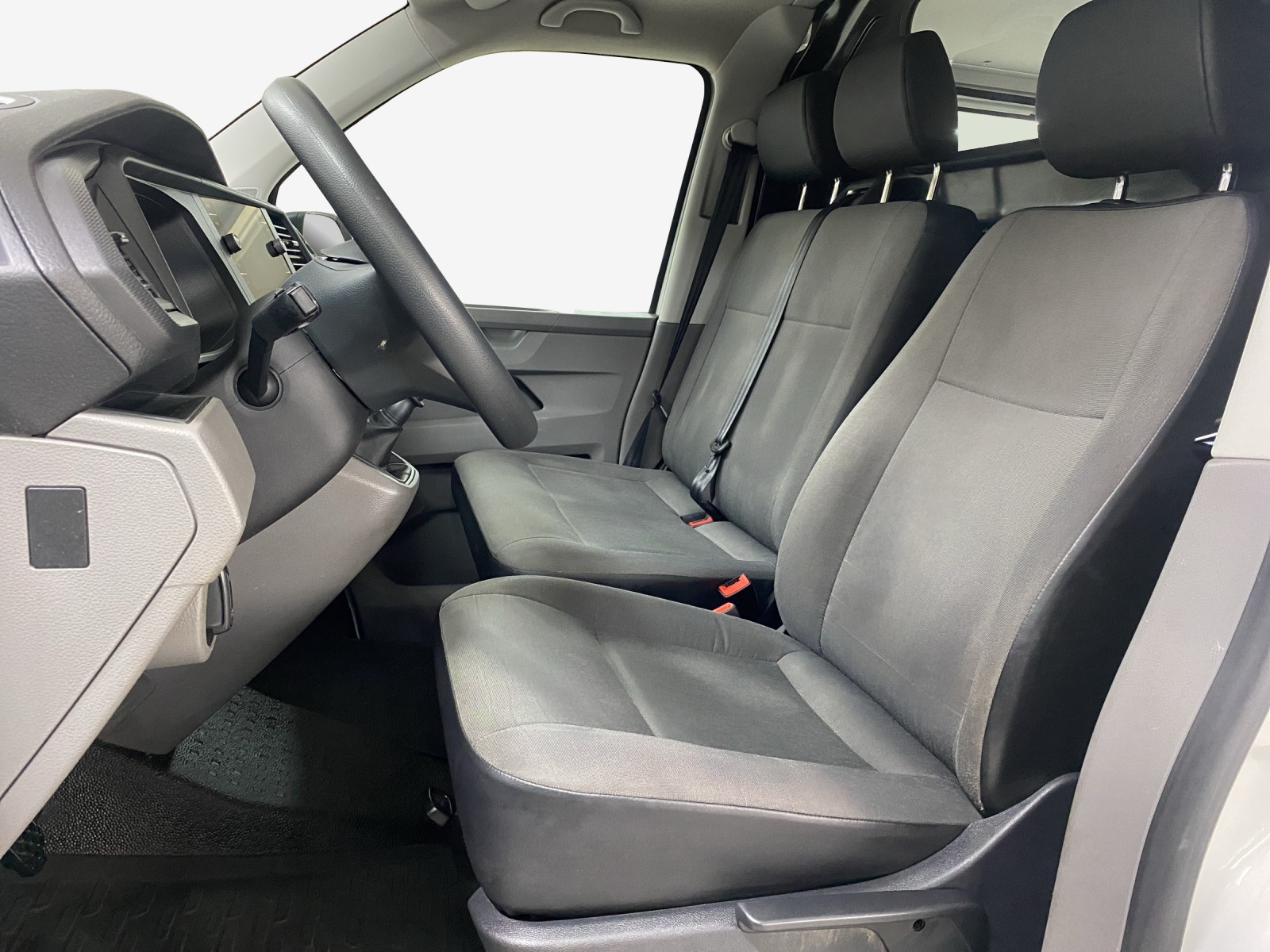 VW T6.1 2.0 TDI-image-7