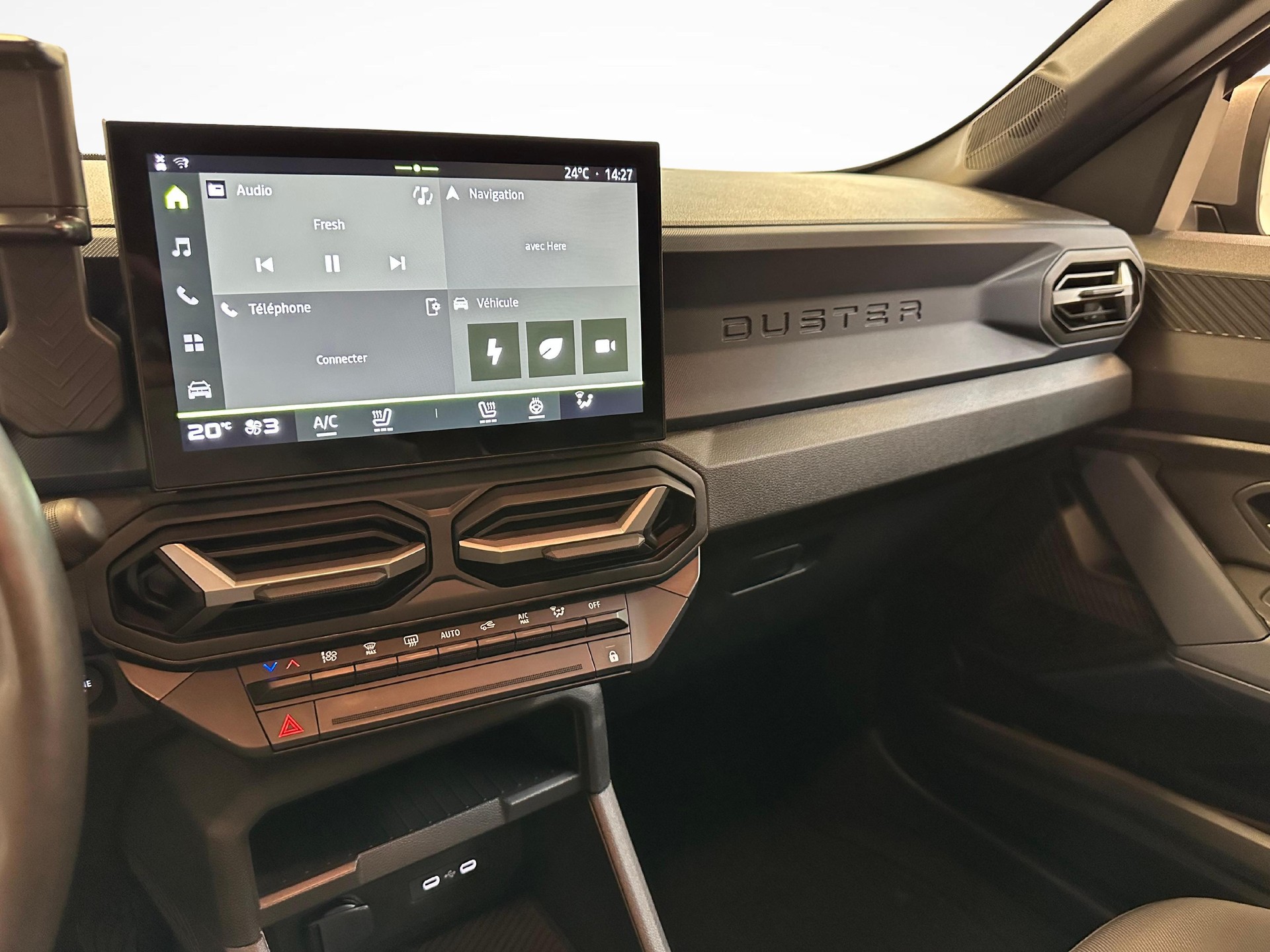 DACIA Duster 1.6 Hybrid Journey-image-7