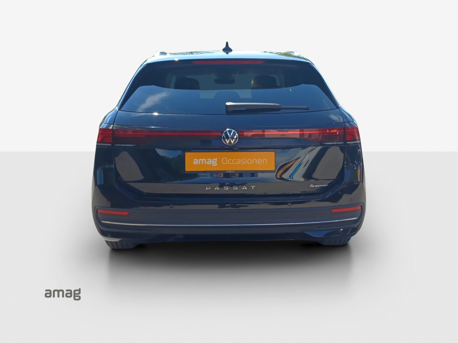 VW Passat Variant 2.0 TDI evo Business 4 Motion DSG-image-3