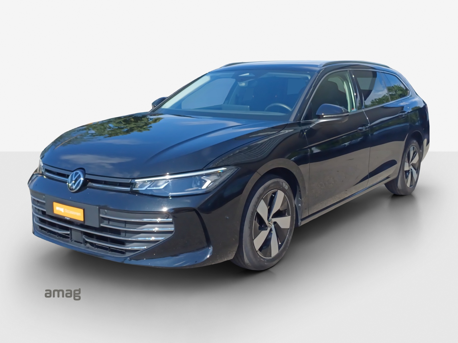 VW Passat Variant 2.0 TDI evo Business 4 Motion DSG-image-0