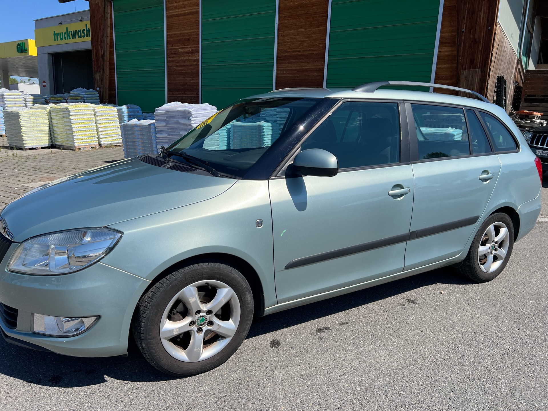 SKODA Fabia 1.2 TDI Greenline-image-1