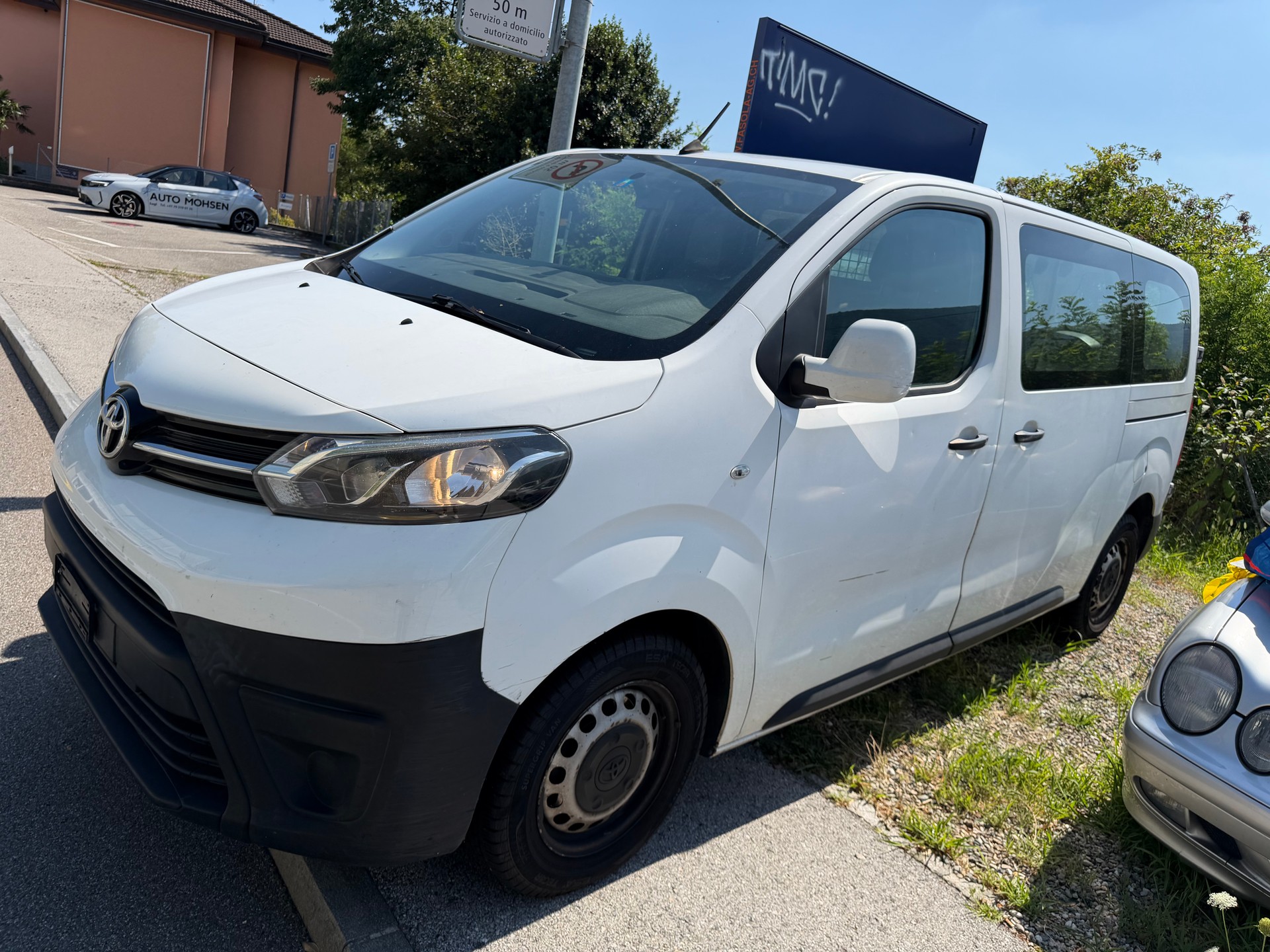 TOYOTA Proace 2.0D Panel Van L1 Luna-image-1