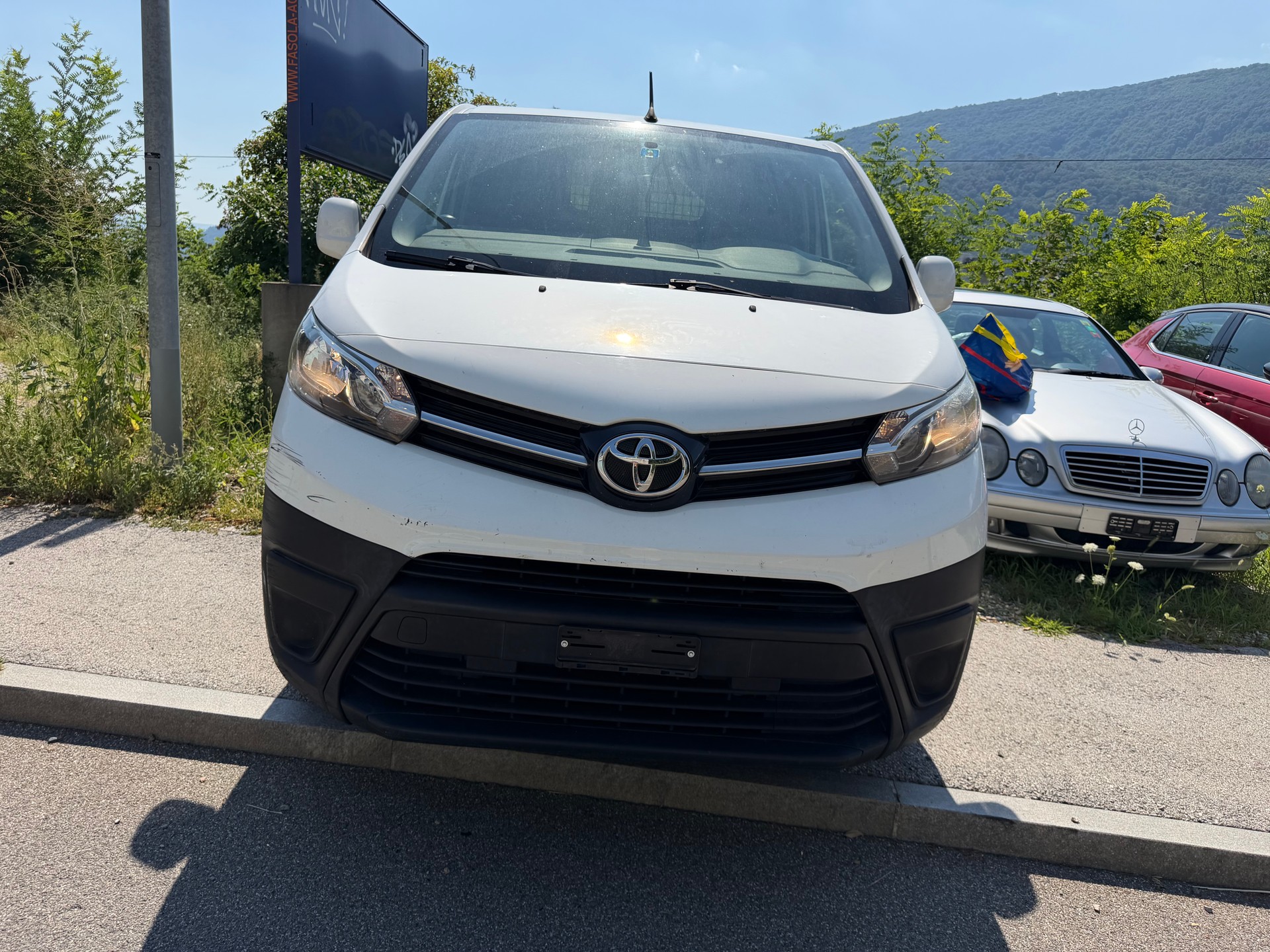 TOYOTA Proace 2.0D Panel Van L1 Luna-image-0