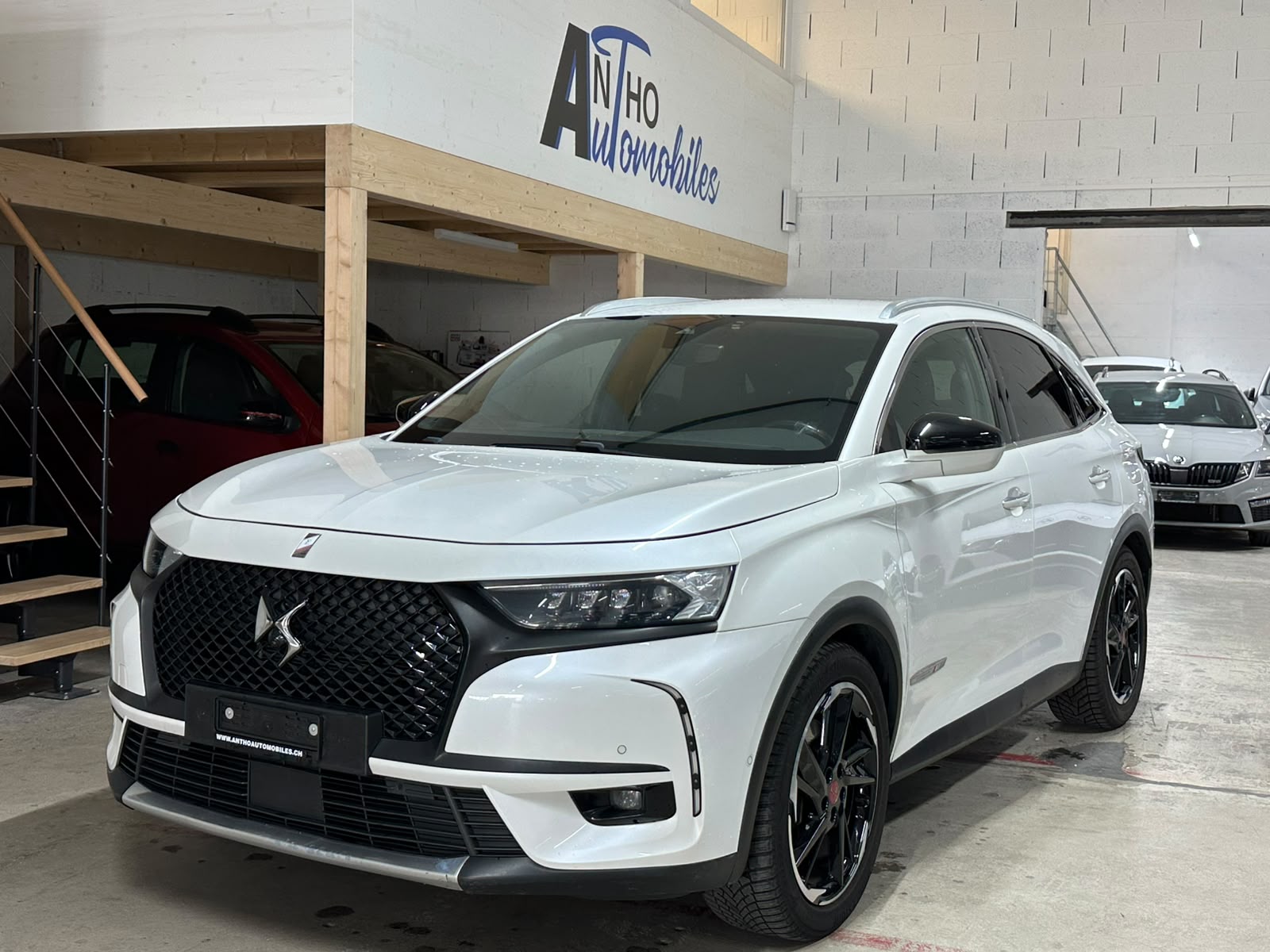 DS AUTOMOBILES DS 7 Crossback E-Tense 300 Performance Line-image-0