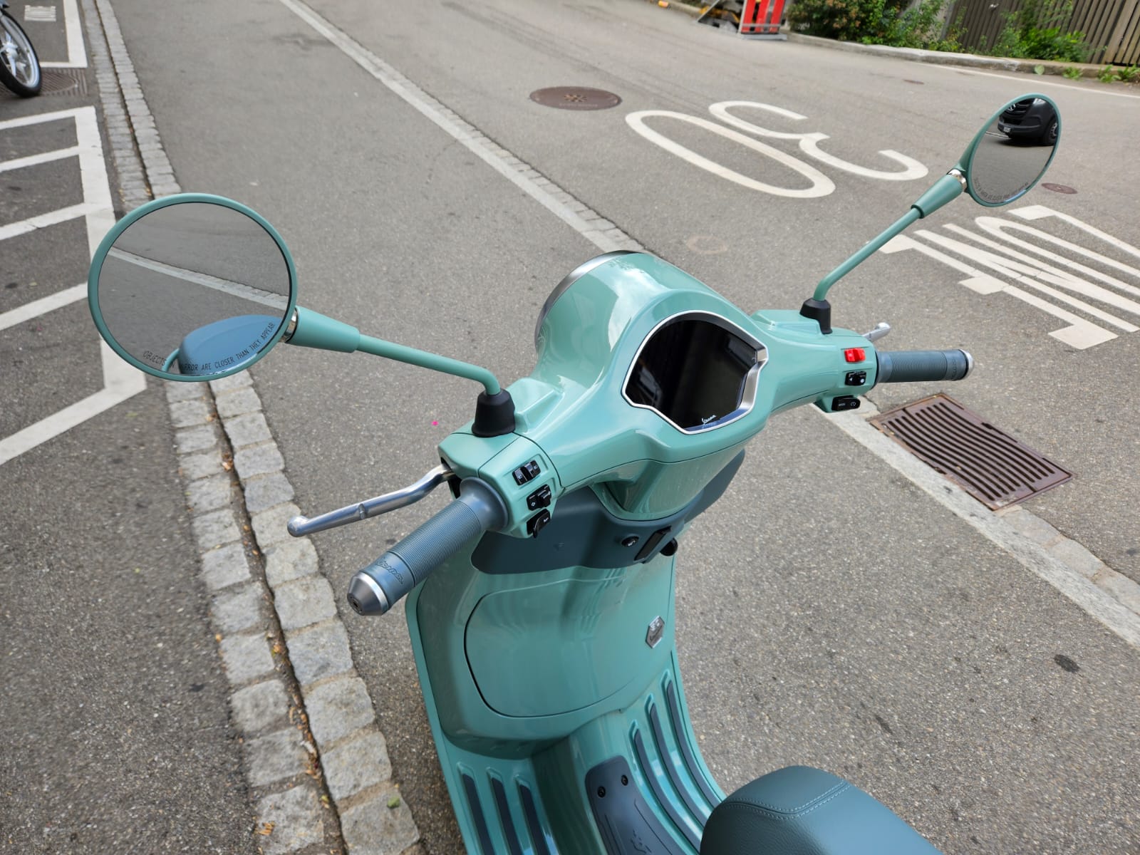 PIAGGIO Vespa Primavera 125 80th Euro 5+-image-8