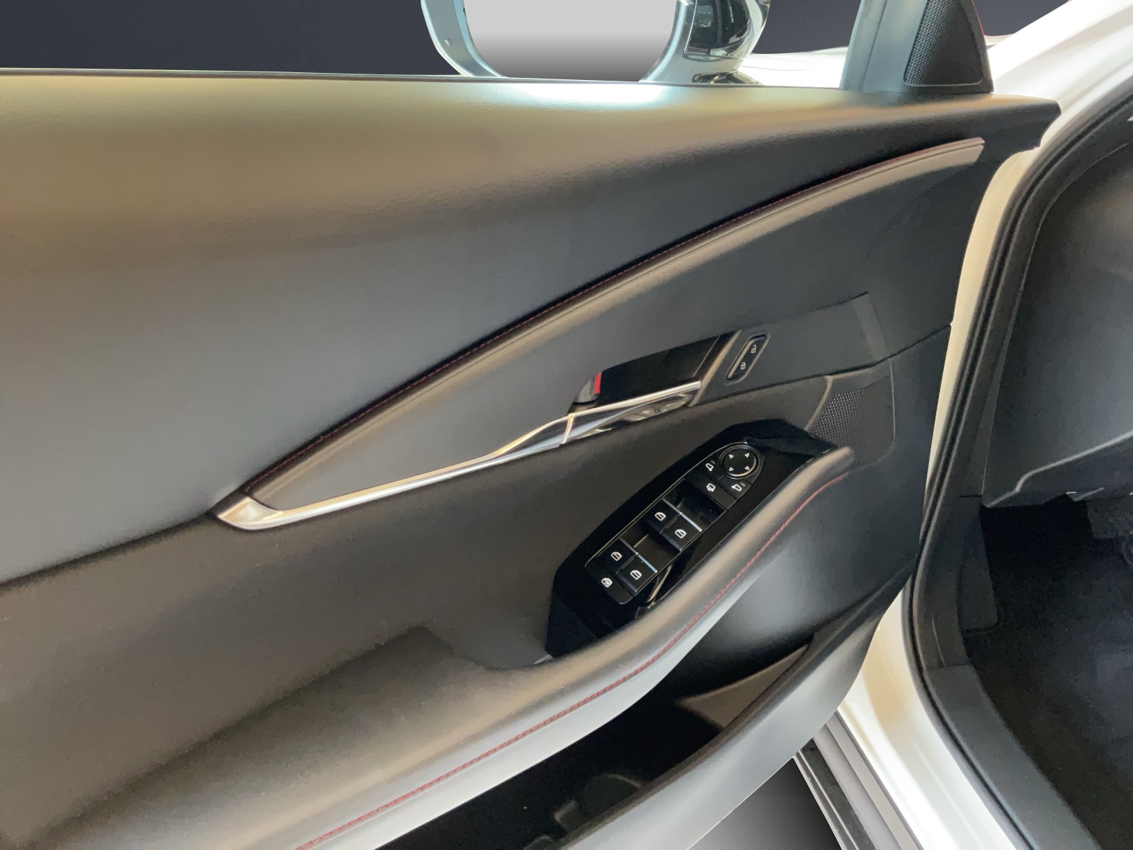 MAZDA CX-30 SKYACTIV-X 186 M Hybrid Homura AWD AT-image-7