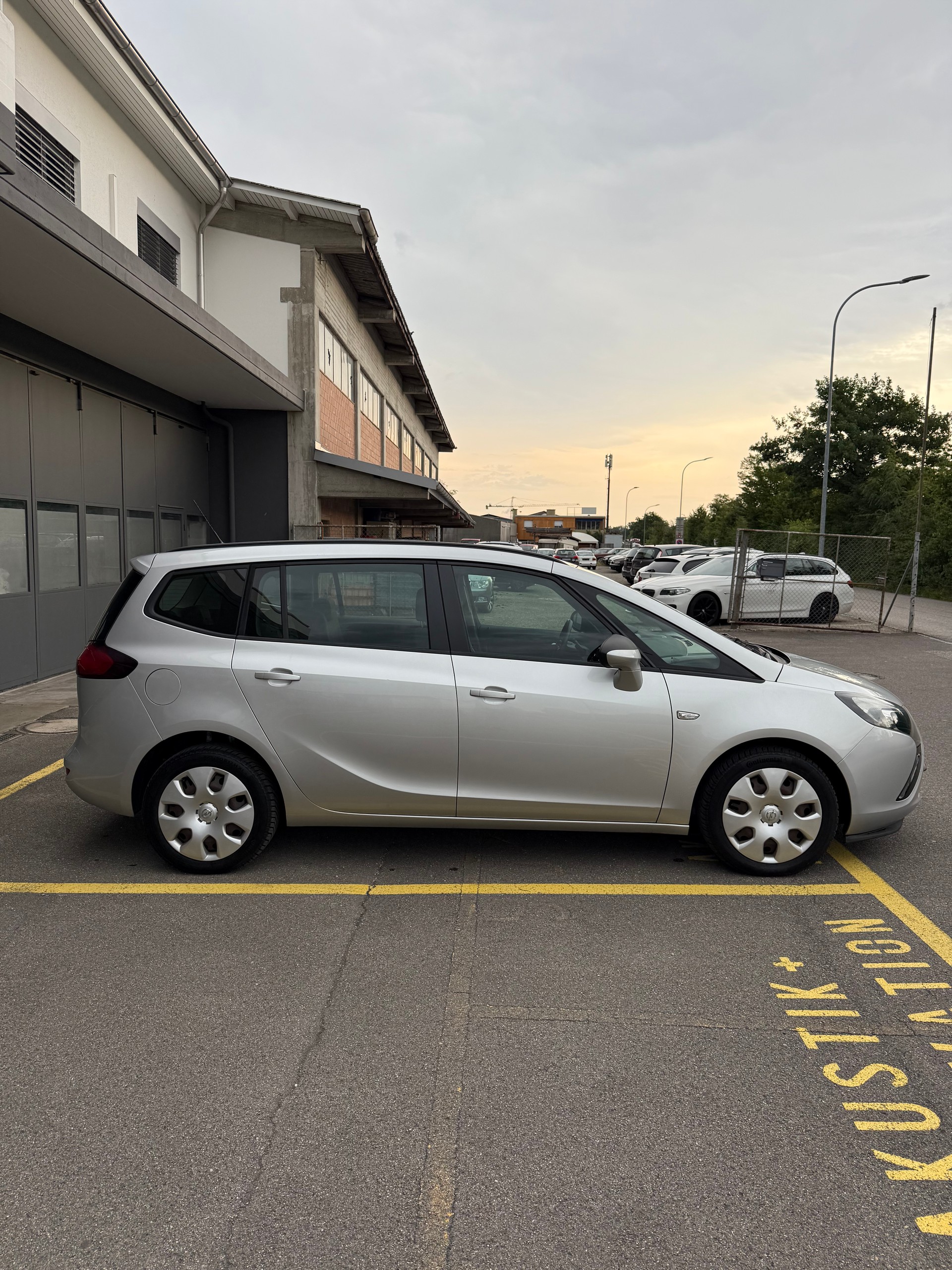 OPEL Zafira Tourer 1.6i 16V CNG Turbo Enjoy-image-6