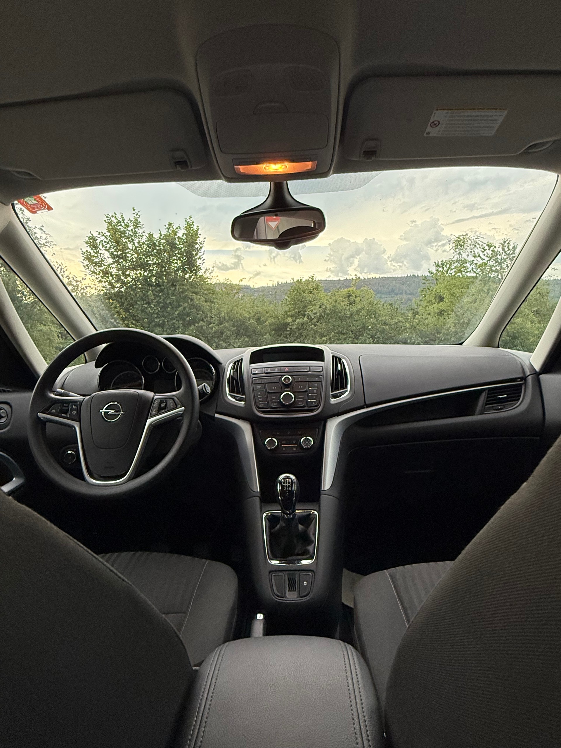 OPEL Zafira Tourer 1.6i 16V CNG Turbo Enjoy-image-11