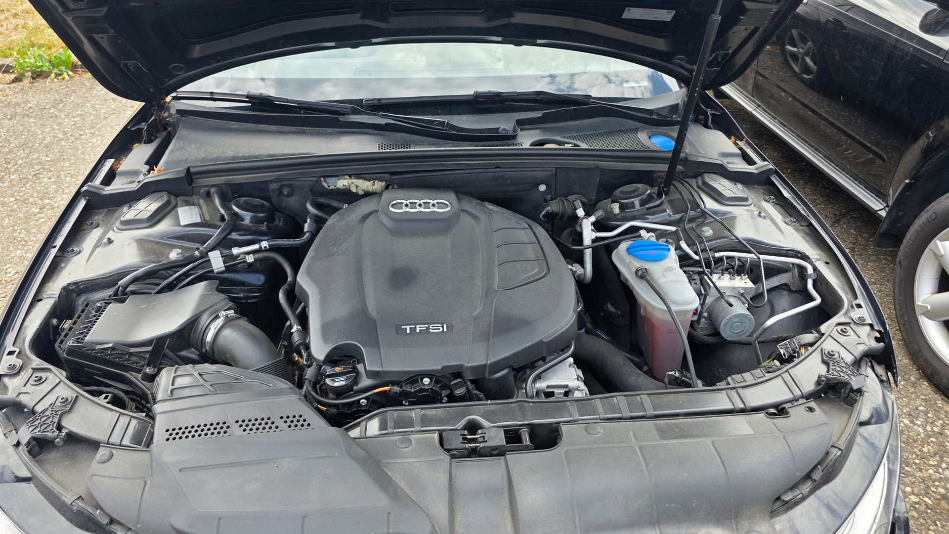 AUDI A4 Avant 1.8 TFSI multitronic-image-14