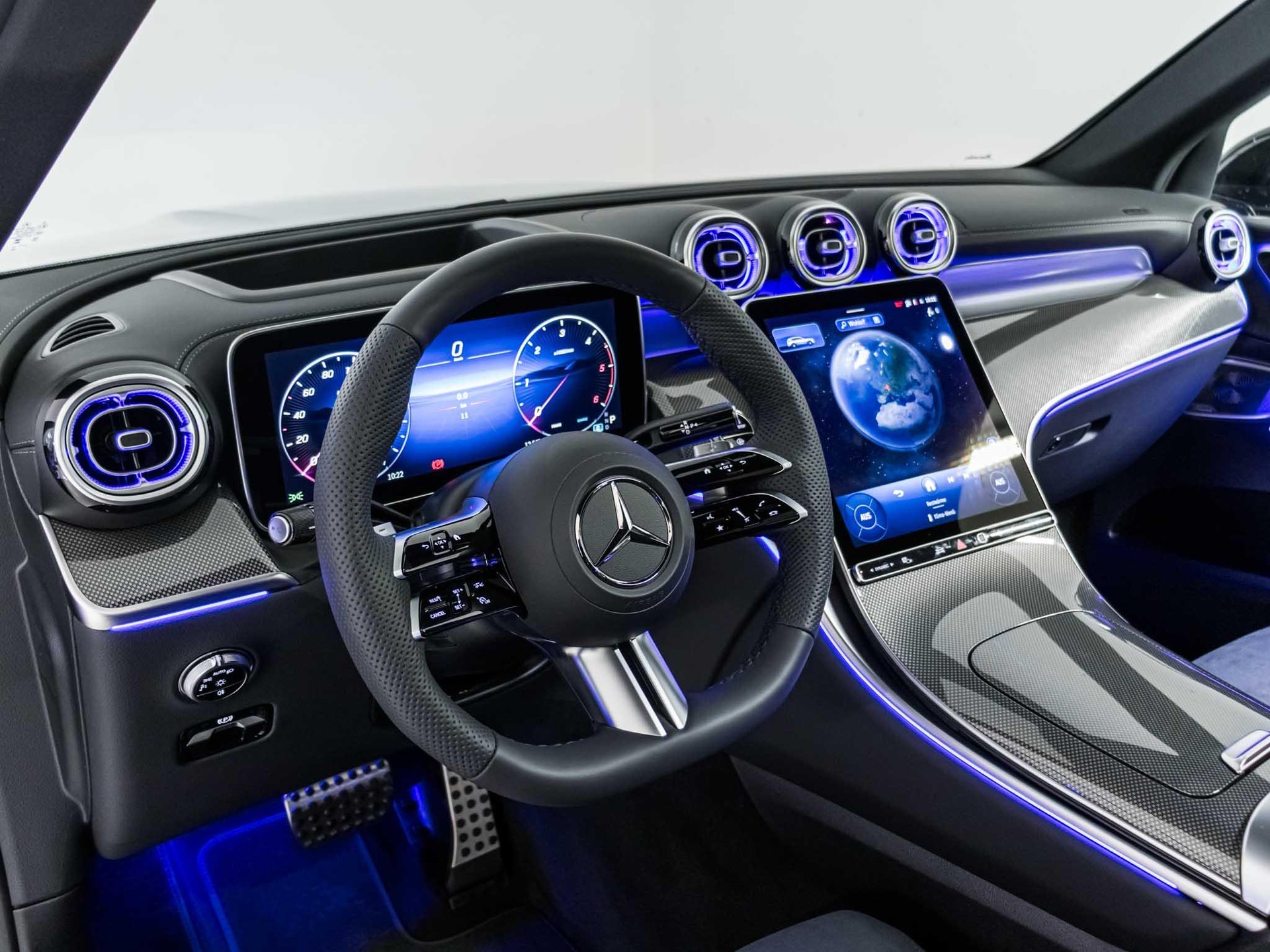 MERCEDES-BENZ GLC 220 d 4MATIC-image-9