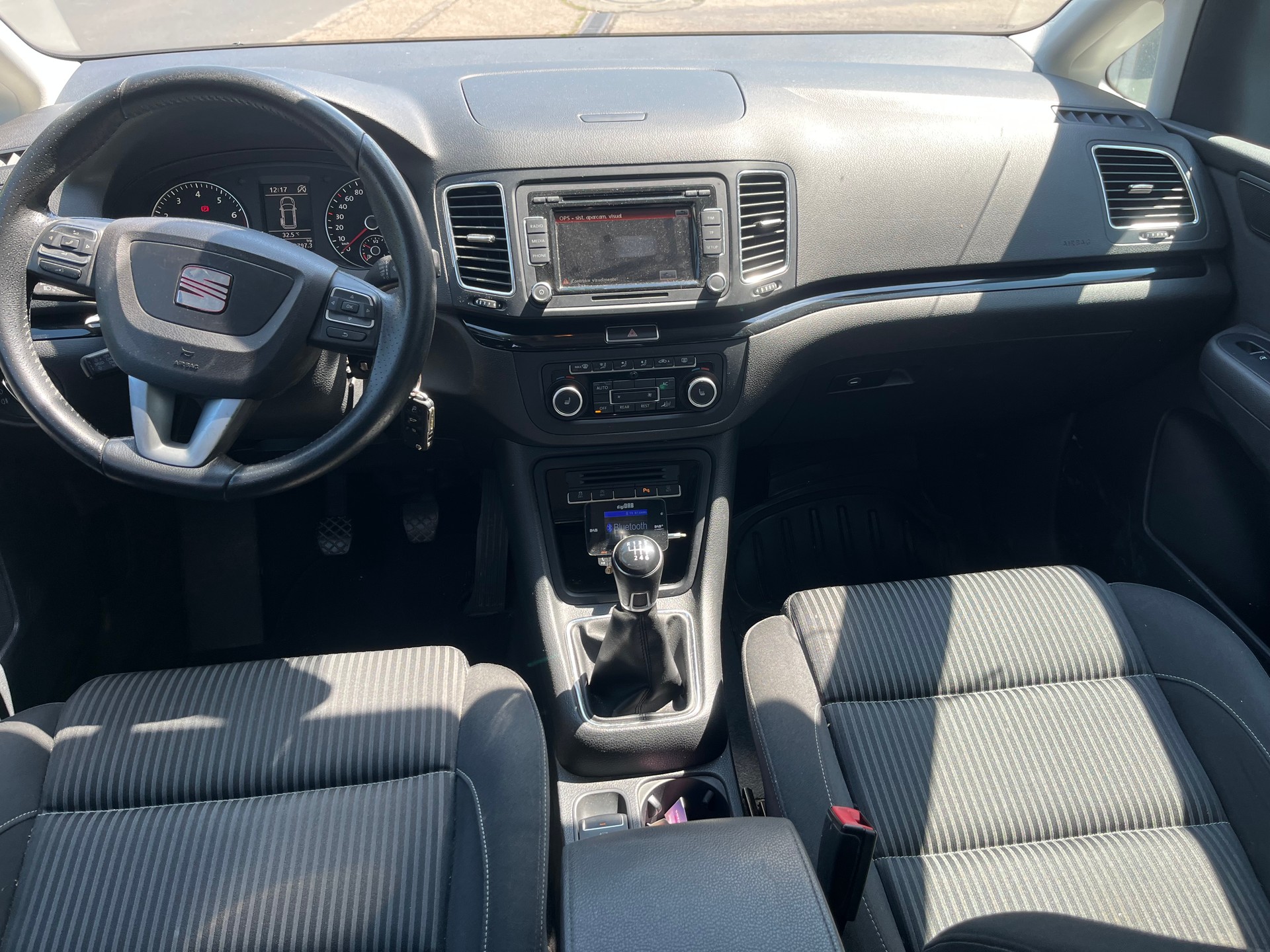 SEAT Alhambra 1.4 TSI Budget-image-8