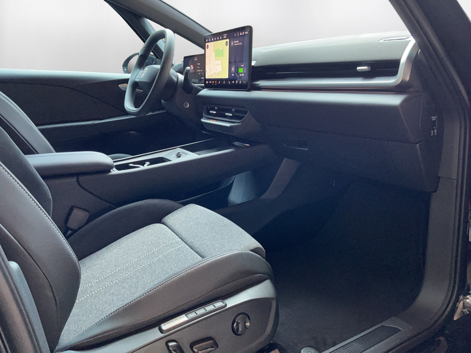 VW ID.3 Neo 79 kWh 231 PS Style-image-13