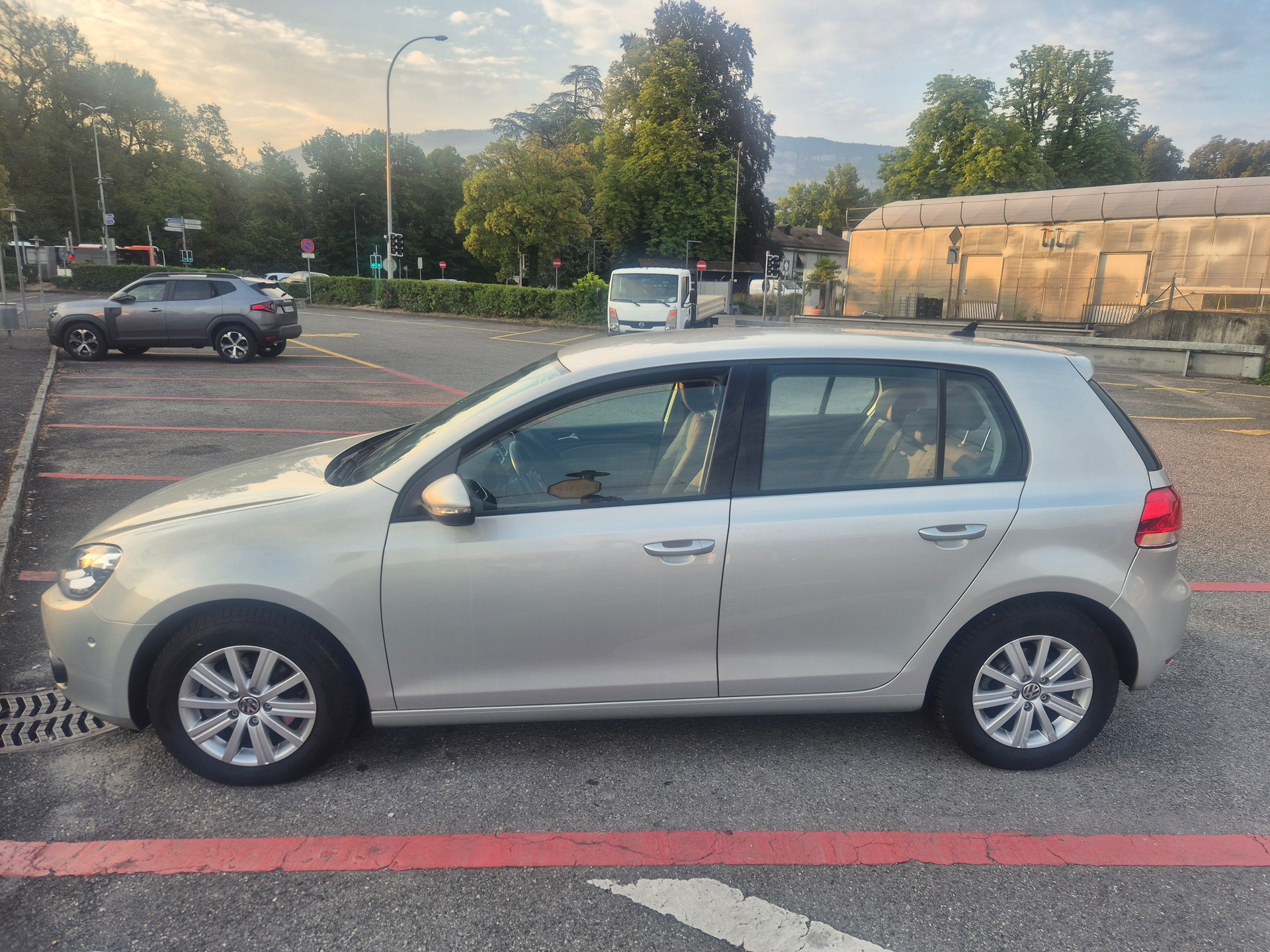 VW Golf 1.2 TSI BlueMotion Technology Team DSG-image-0