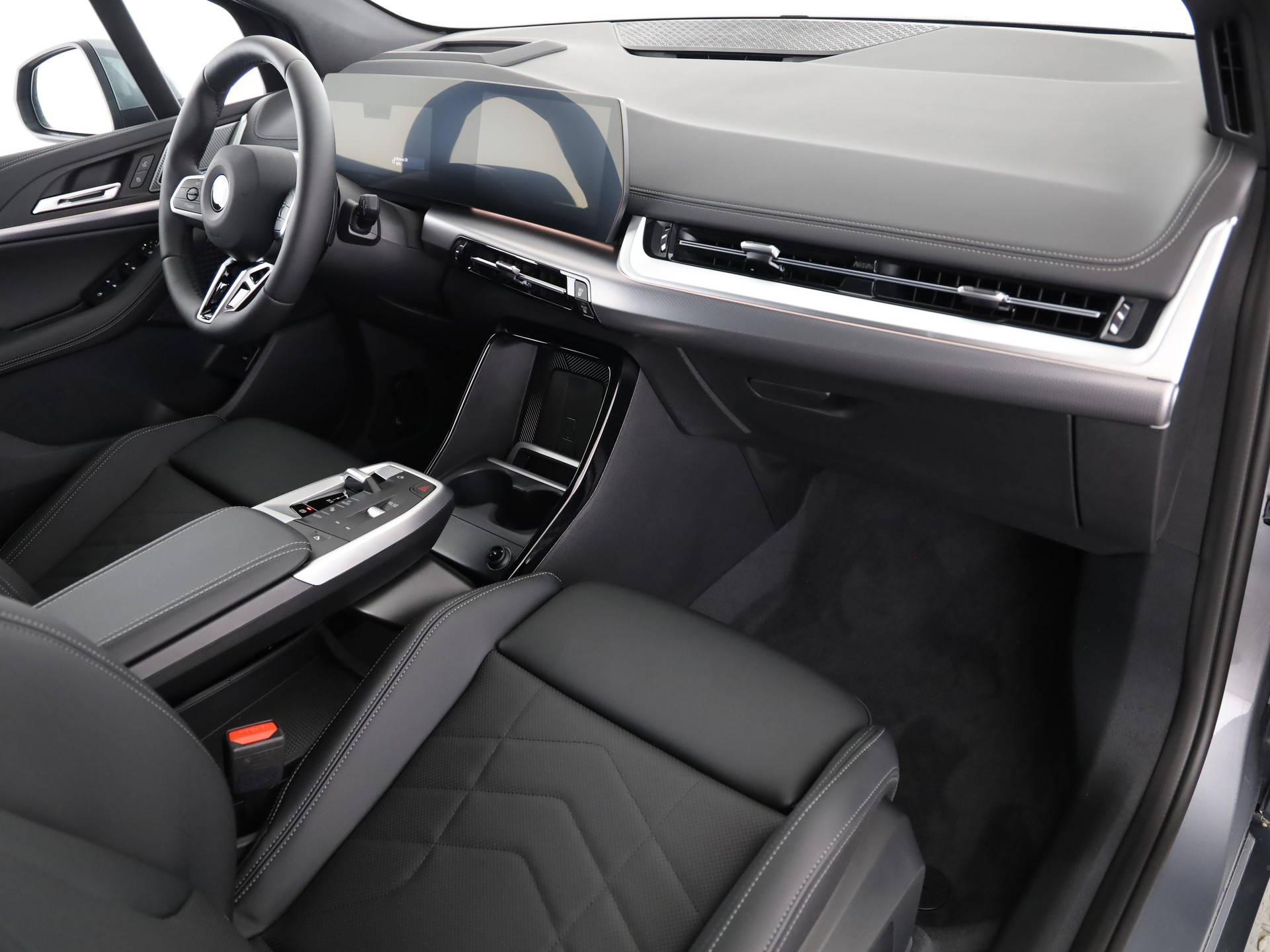 BMW 223d xDrive Active Tourer-image-19