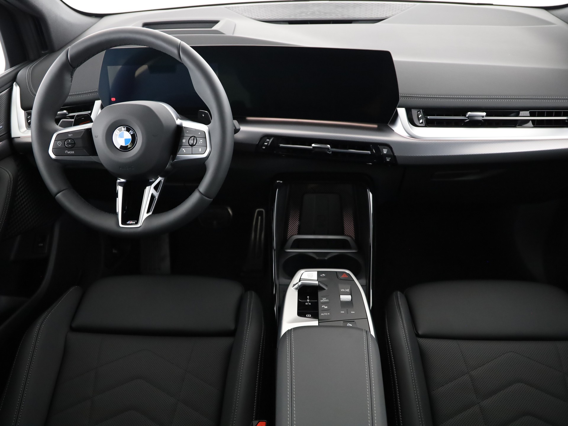 BMW 223d xDrive Active Tourer-image-6