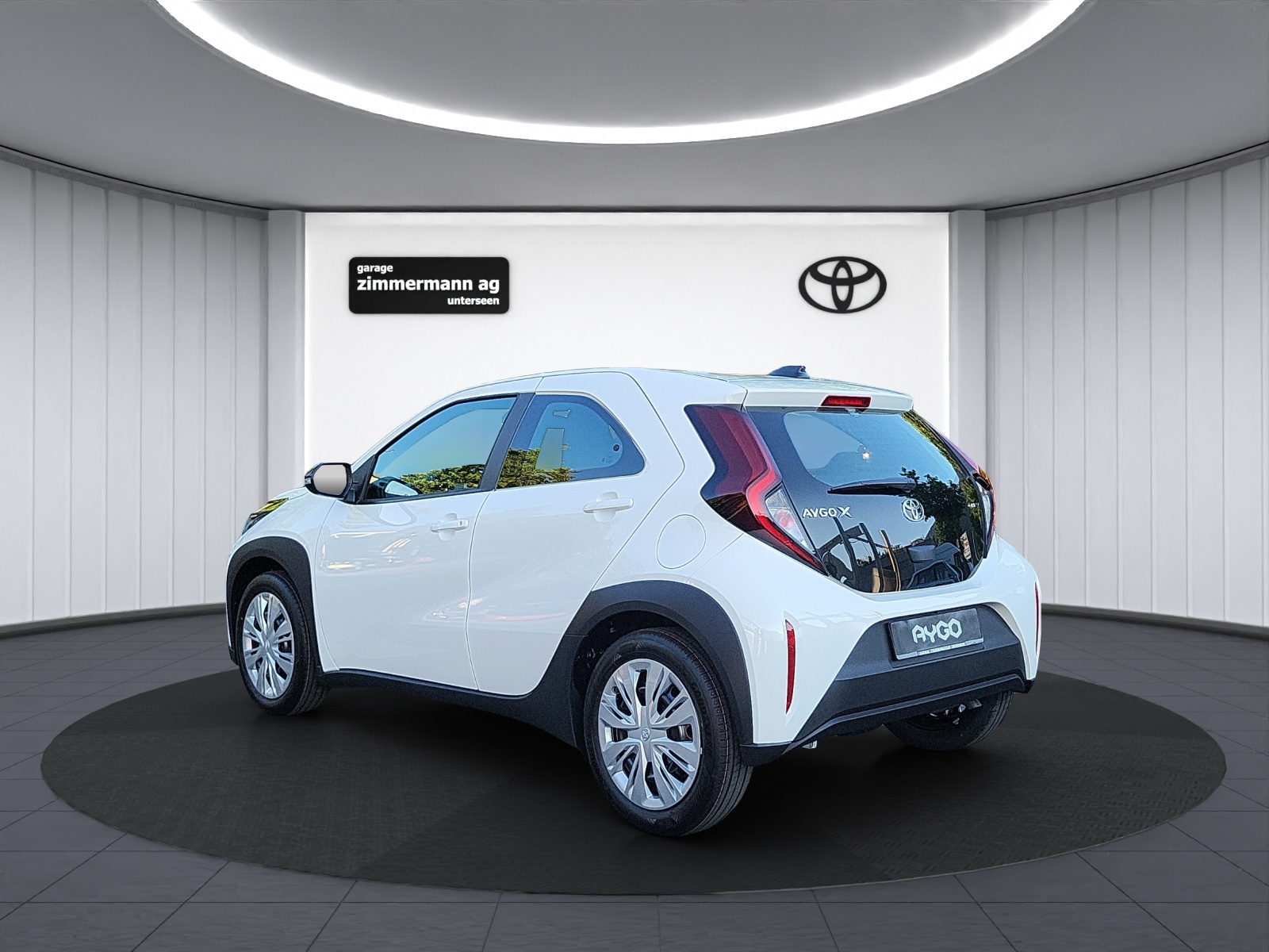 TOYOTA Aygo X 1.5 VVT-i HSD Comfort-image-8