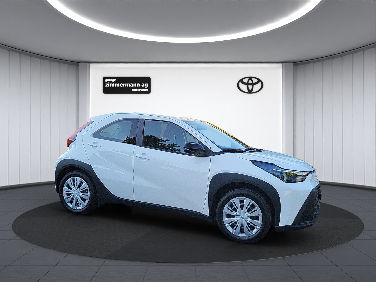 TOYOTA Aygo X 1.5 VVT-i HSD Comfort-image-3