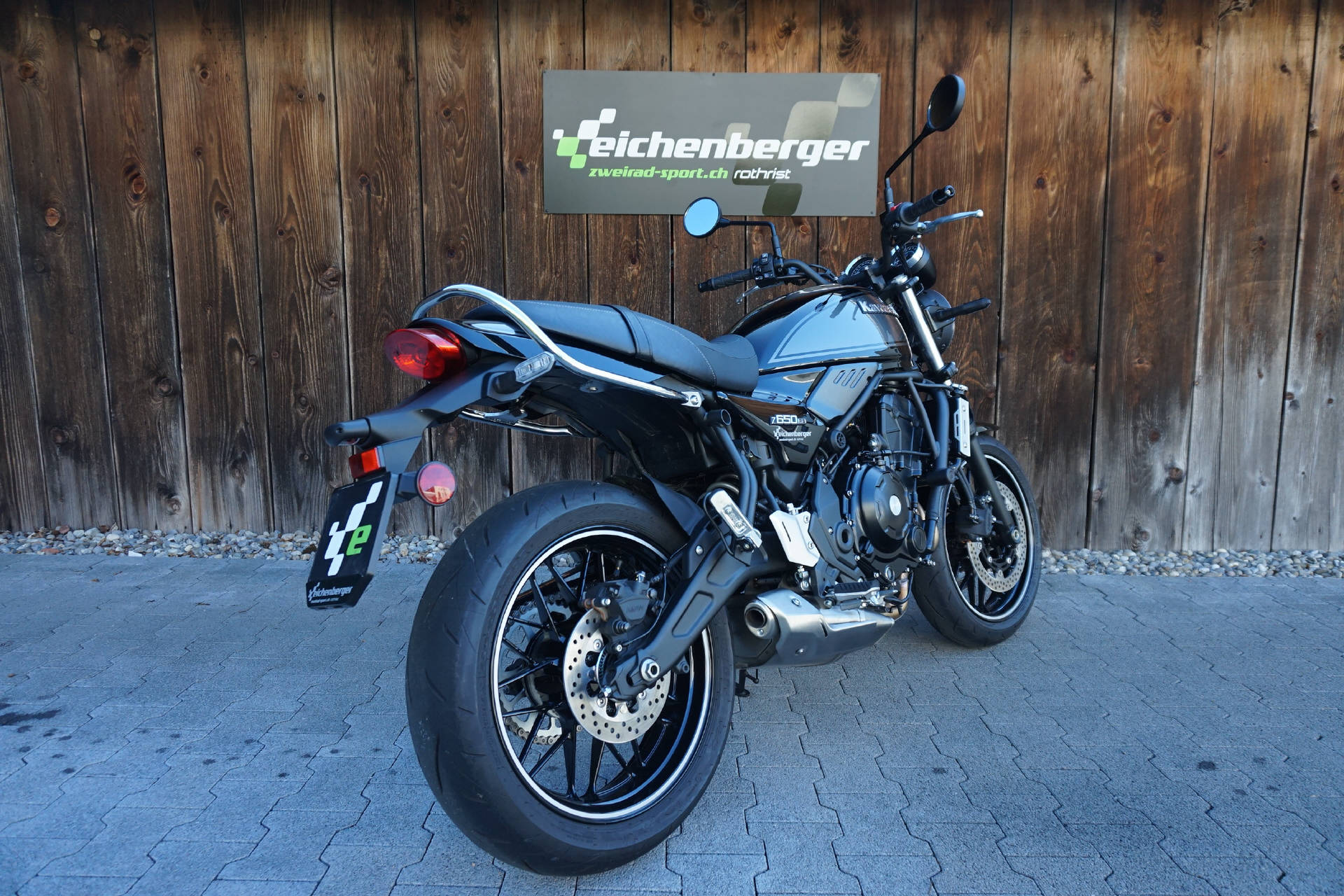KAWASAKI Z 650 RS ABS (35kW)-showroom-element-3