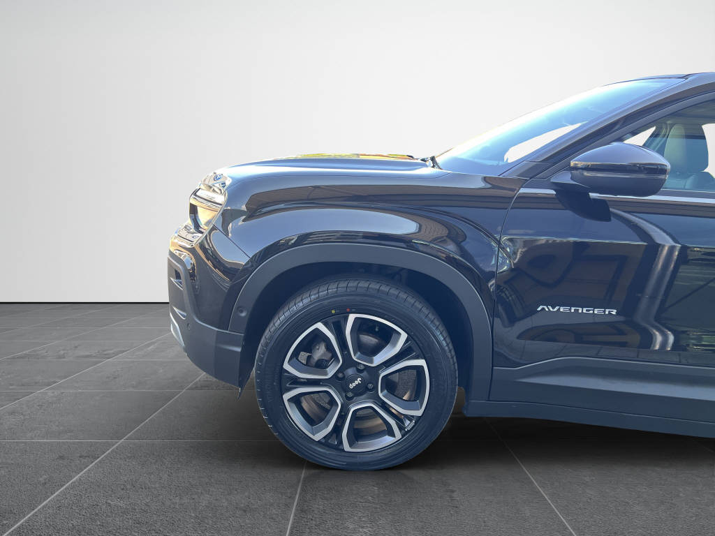 JEEP Avenger Summit-image-18