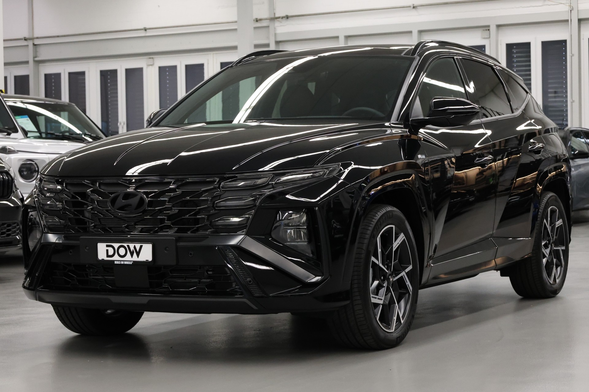HYUNDAI Tucson 1.6 T-GDi PHEV N-Line 4WD-image-2