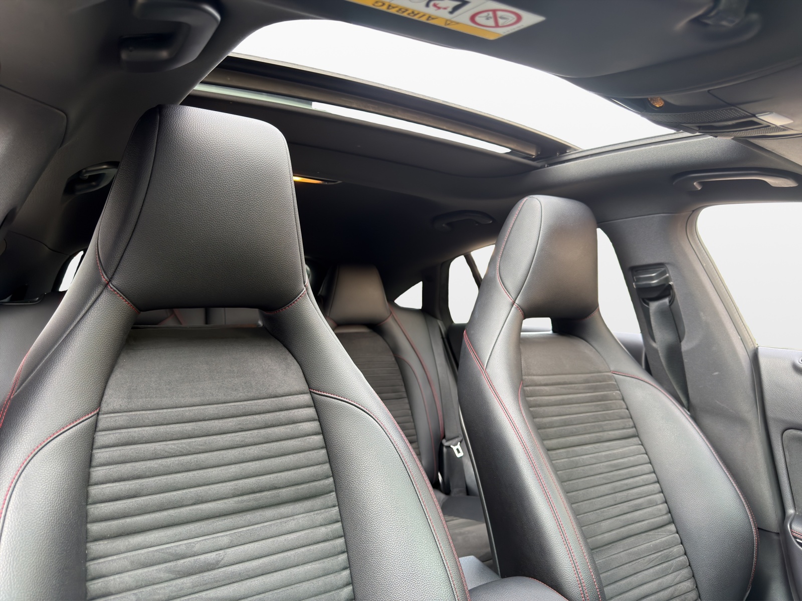 MERCEDES-BENZ CLA Shooting Brake 200 CDI AMG Line 4Matic 7G-DCT-image-15