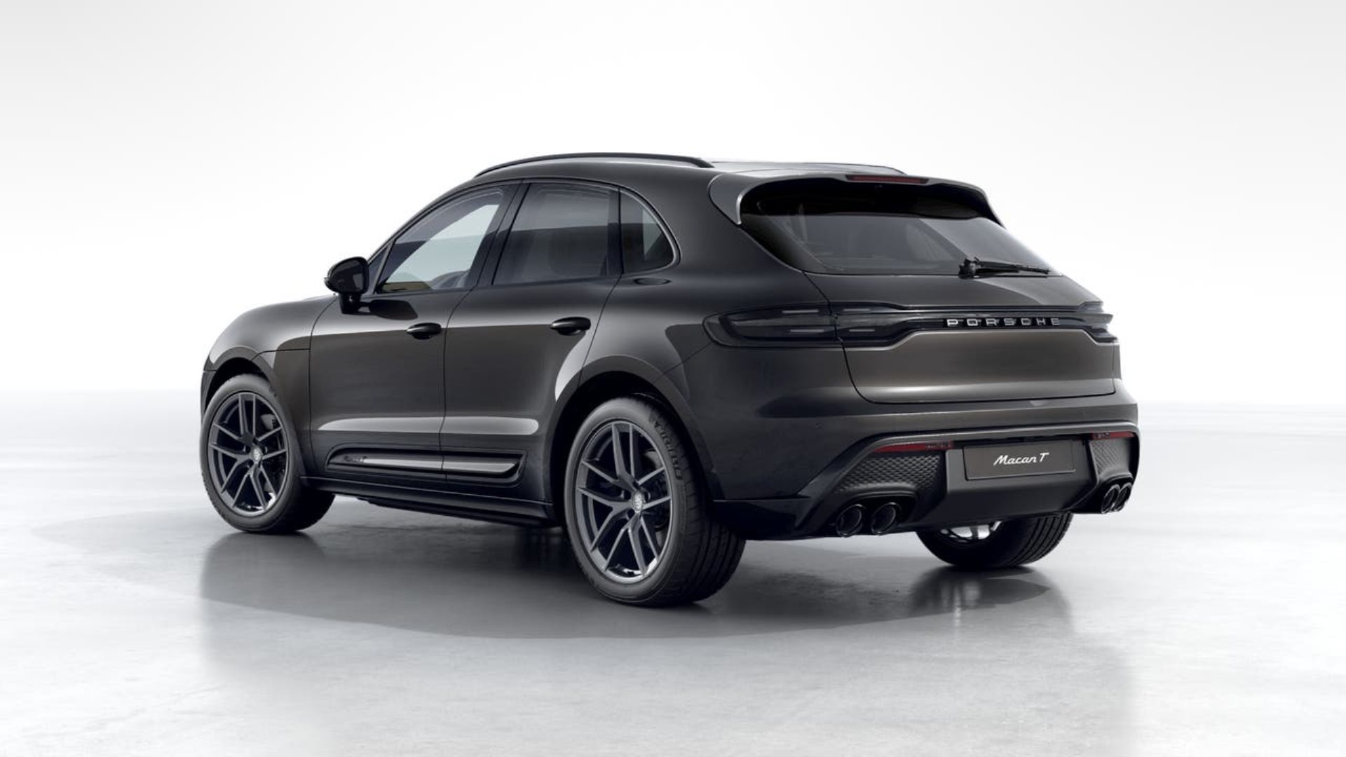 PORSCHE Macan T-showroom-element-2