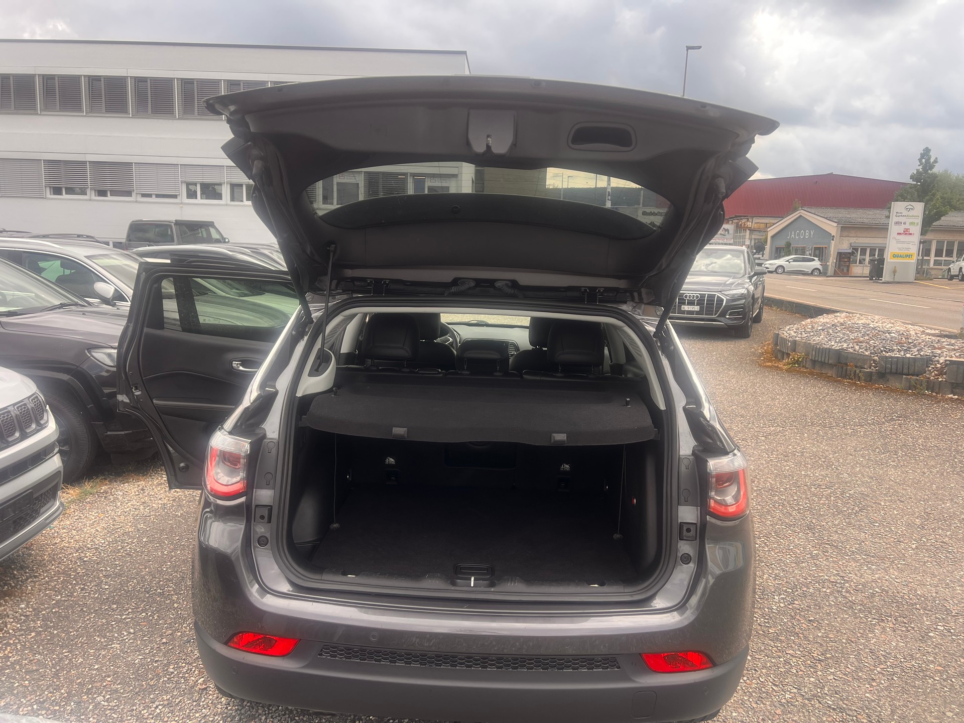 JEEP Compass 4x2 1.3 Turbo 80th Anniversary DKG-image-7