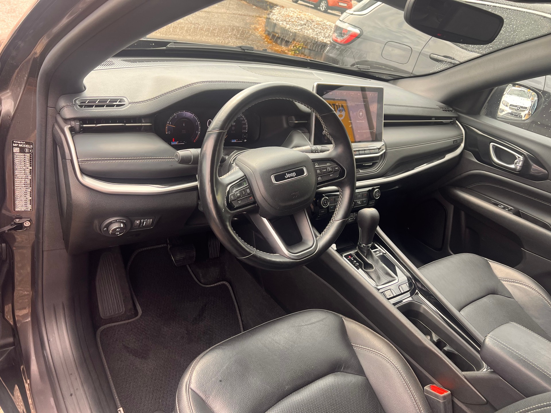 JEEP Compass 4x2 1.3 Turbo 80th Anniversary DKG-image-10