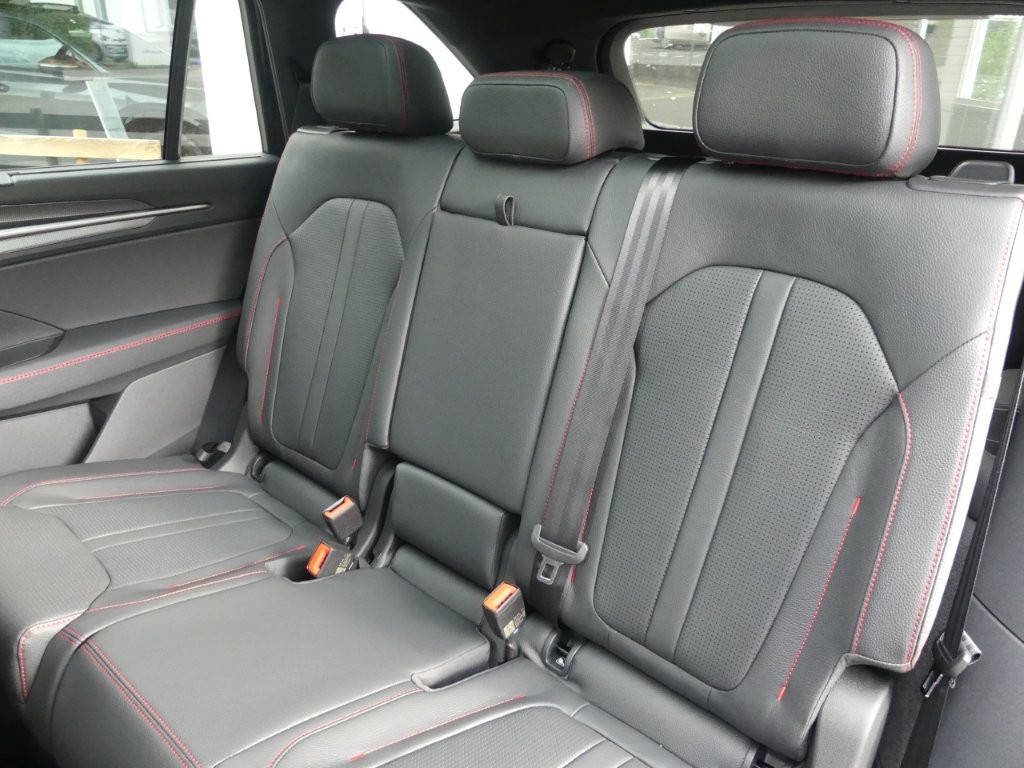 SKODA Kodiaq 2.0 TSI RS 4x4-image-11