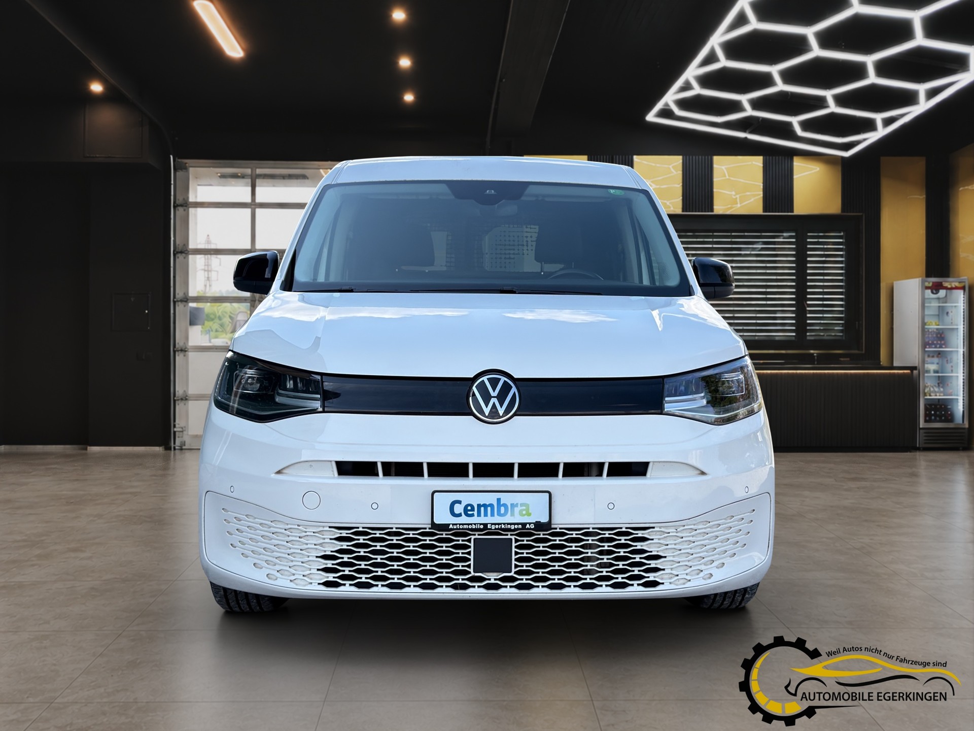 VW Caddy Cargo 2.0TDI DSG-image-1