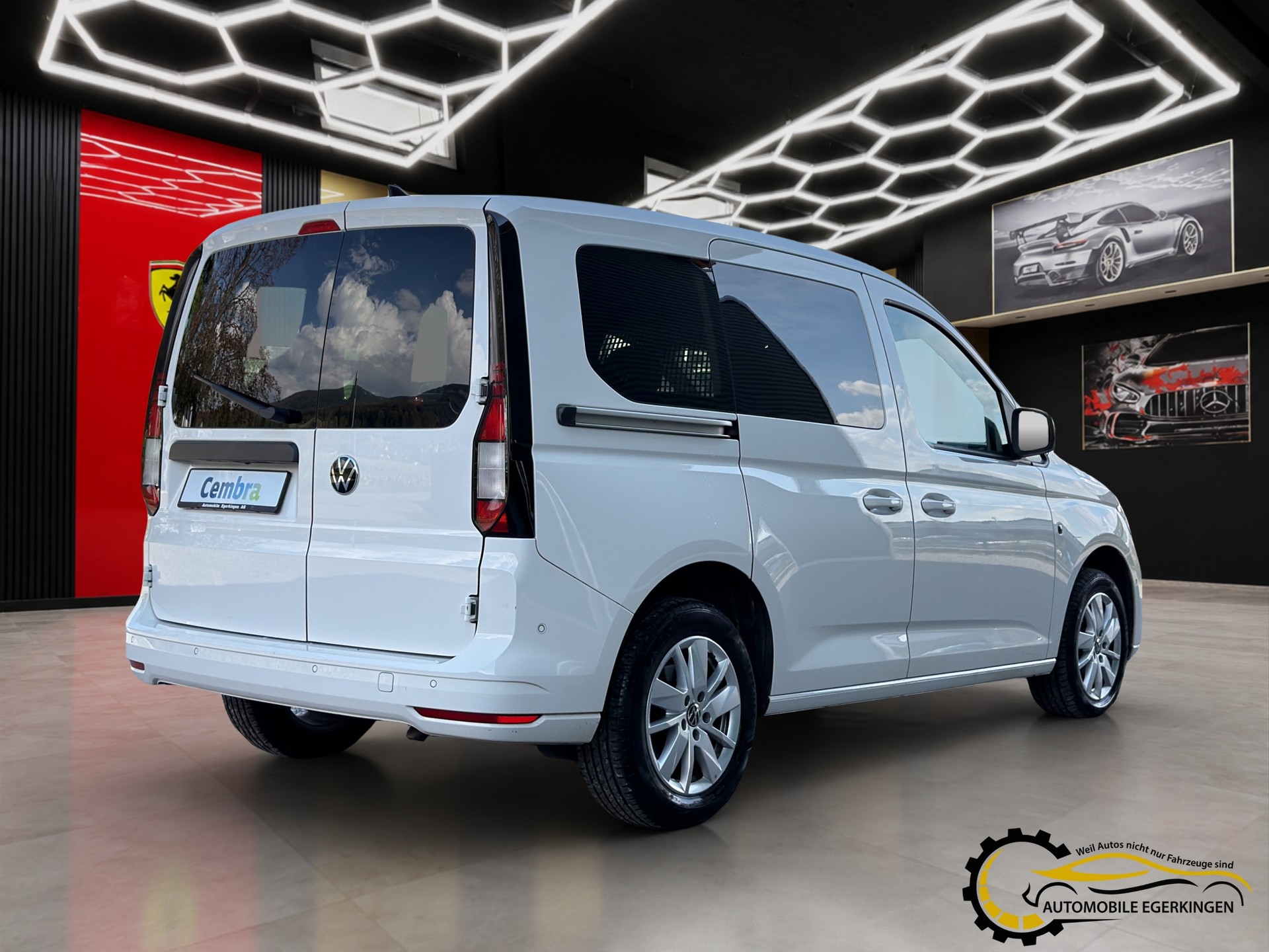 VW Caddy Cargo 2.0TDI DSG-image-4