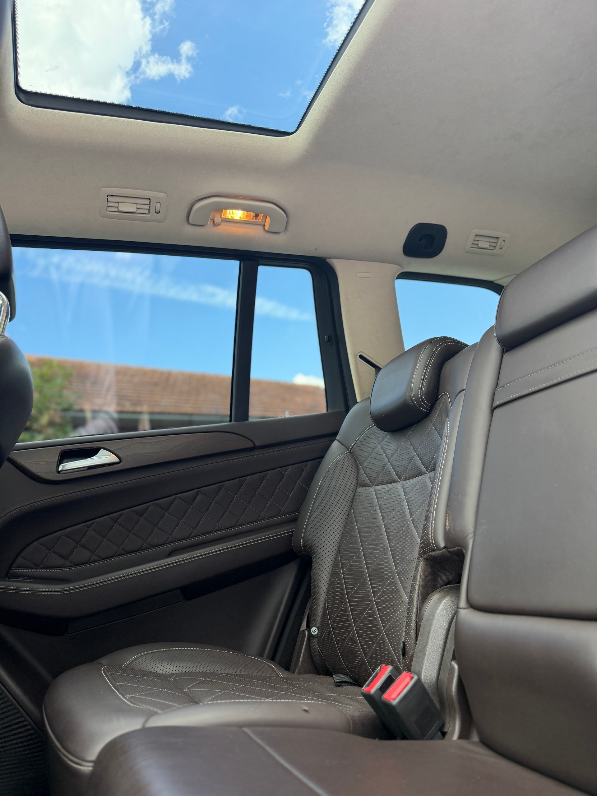 MERCEDES-BENZ GLS 350 d 4Matic 9G-TRONIC-image-13