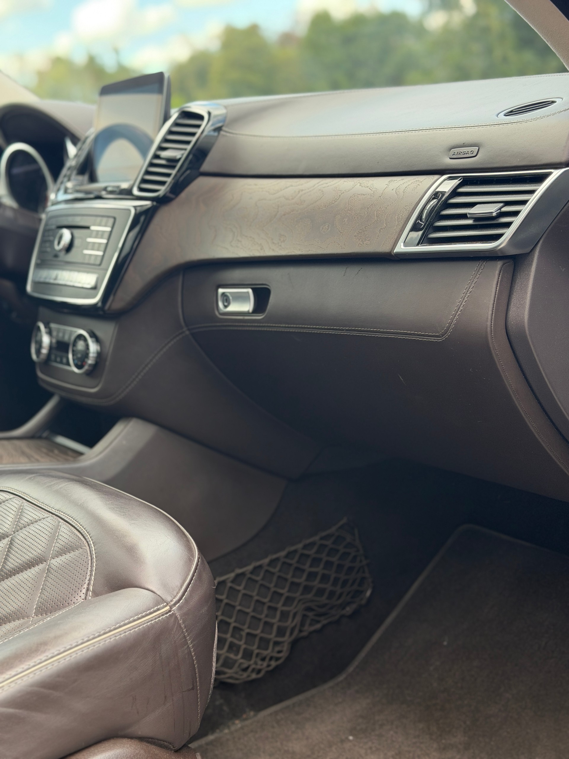 MERCEDES-BENZ GLS 350 d 4Matic 9G-TRONIC-image-23