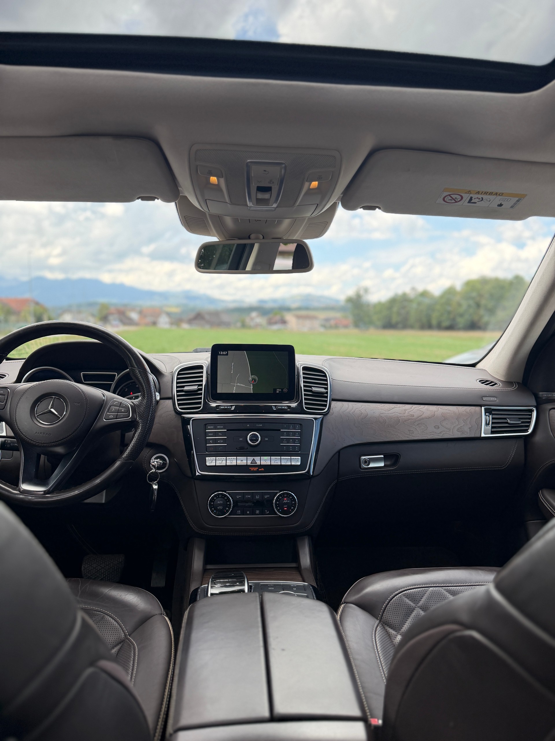 MERCEDES-BENZ GLS 350 d 4Matic 9G-TRONIC-image-15