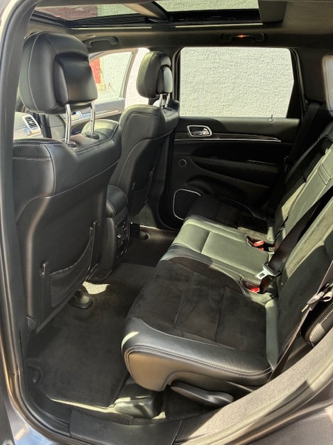 JEEP 6.4 V8 HEMI SRT8-image-4