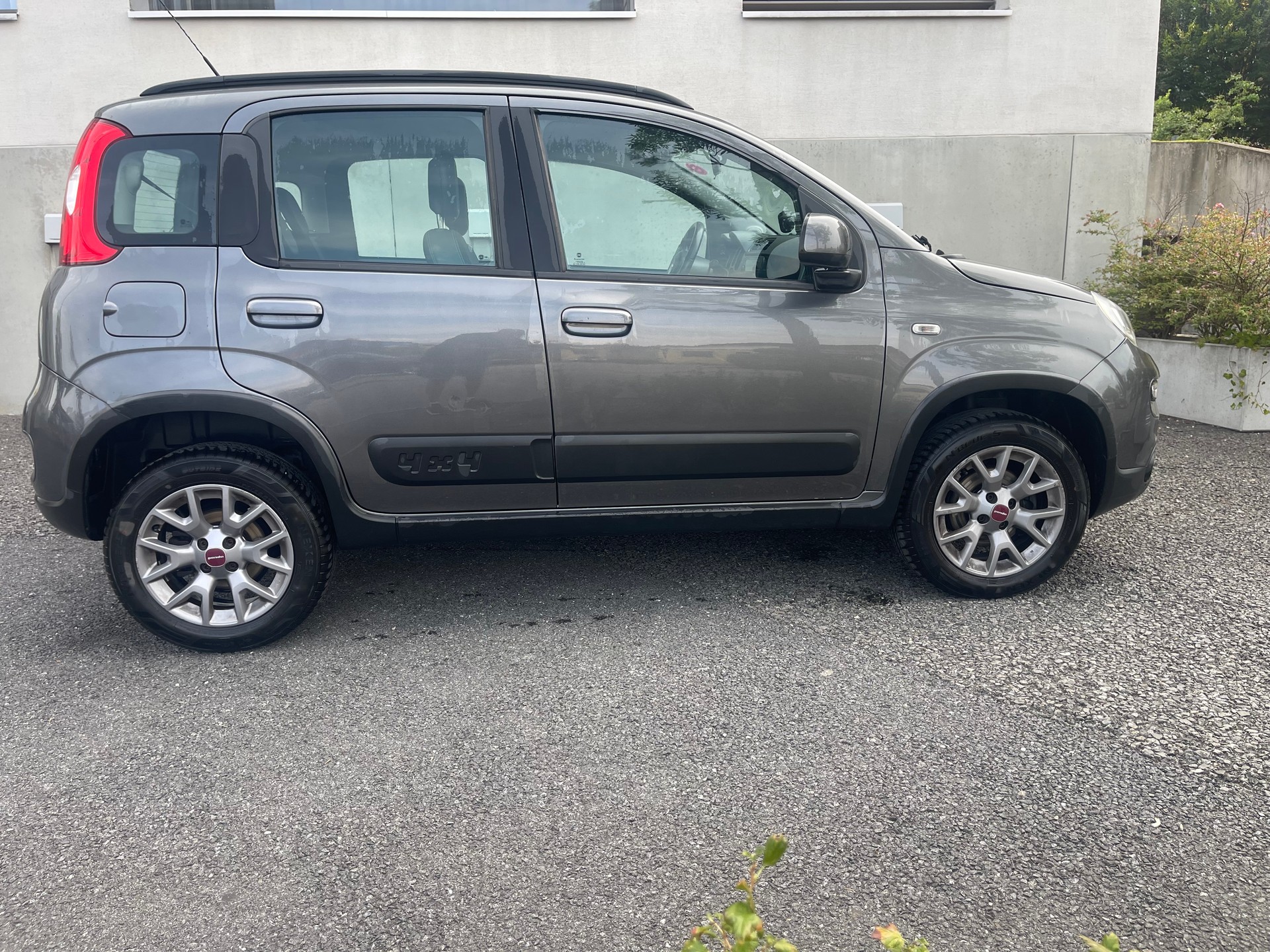 FIAT Panda 0.9 Twinair Turbo Cross 4x4-image-1