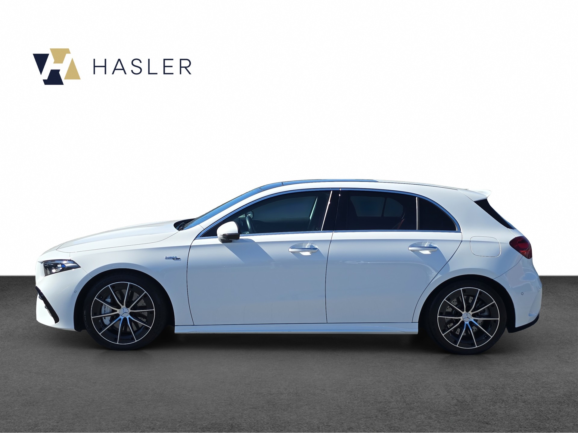 MERCEDES-BENZ A AMG 35 4Matic 8G-DCT-showroom-element-2