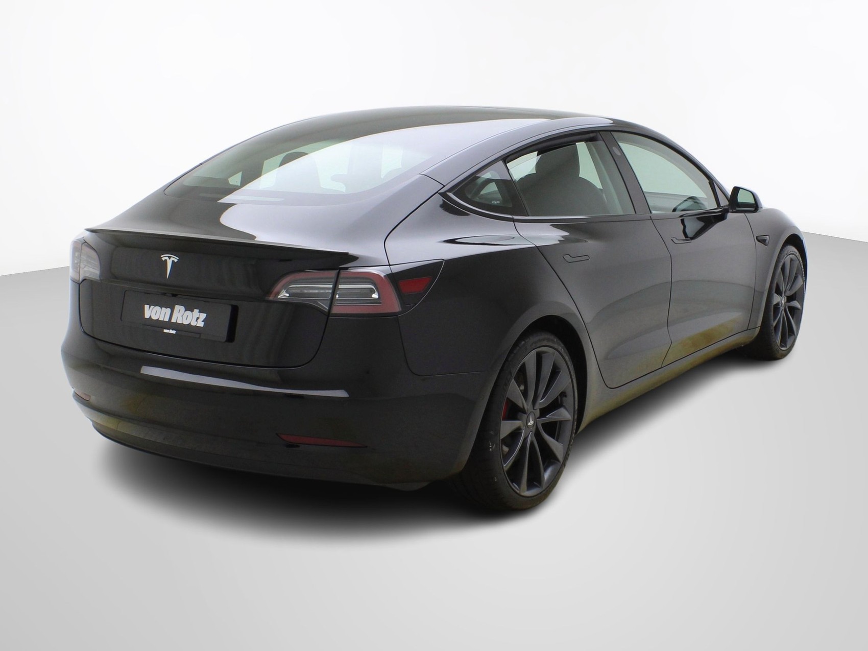 TESLA Model 3 Performance D-image-4
