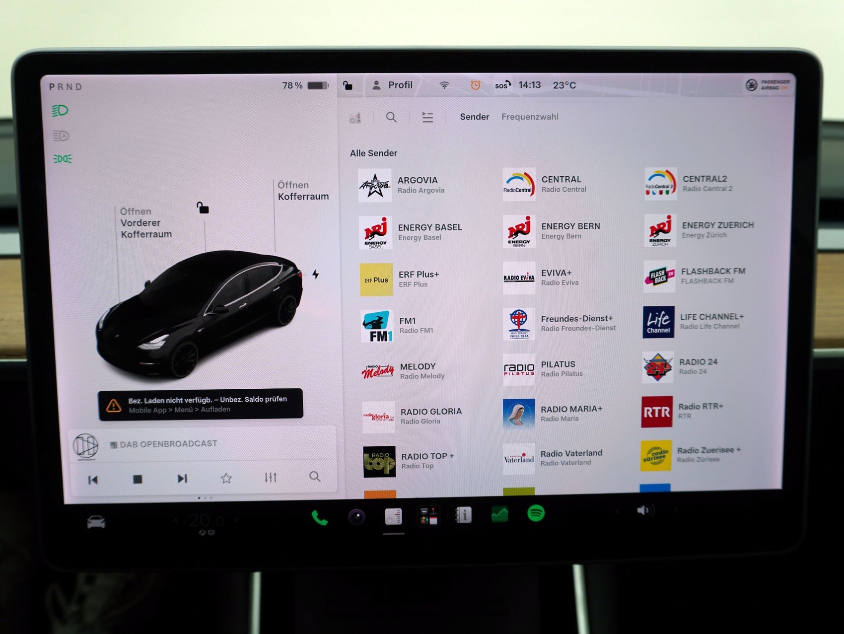 TESLA Model 3 Performance D-image-14