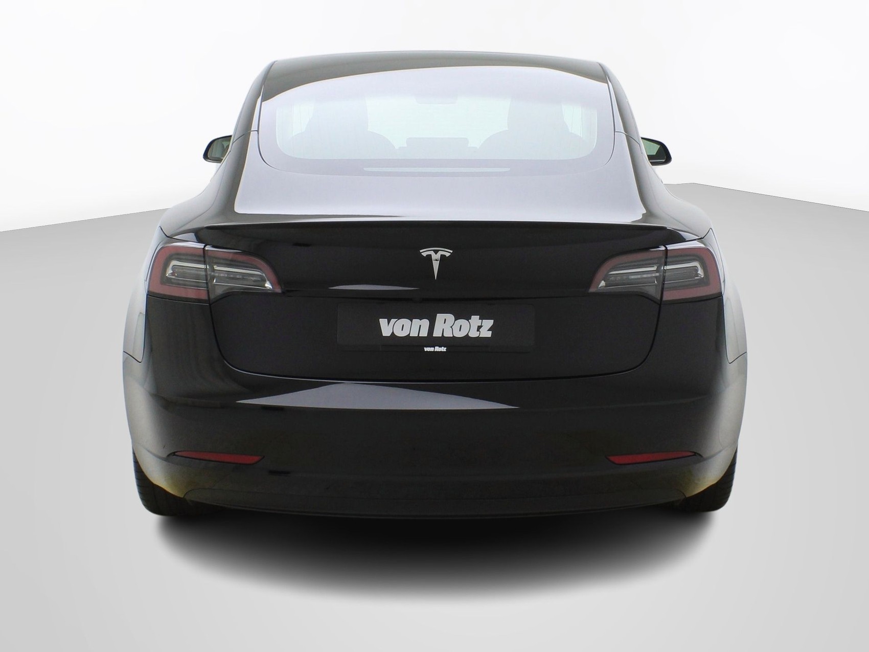 TESLA Model 3 Performance D-image-3