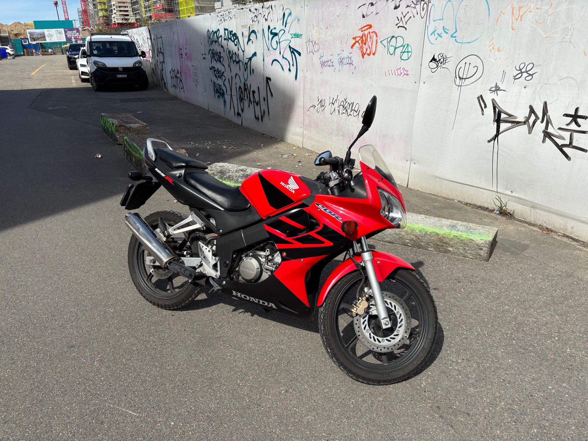 HONDA CBR 125 R