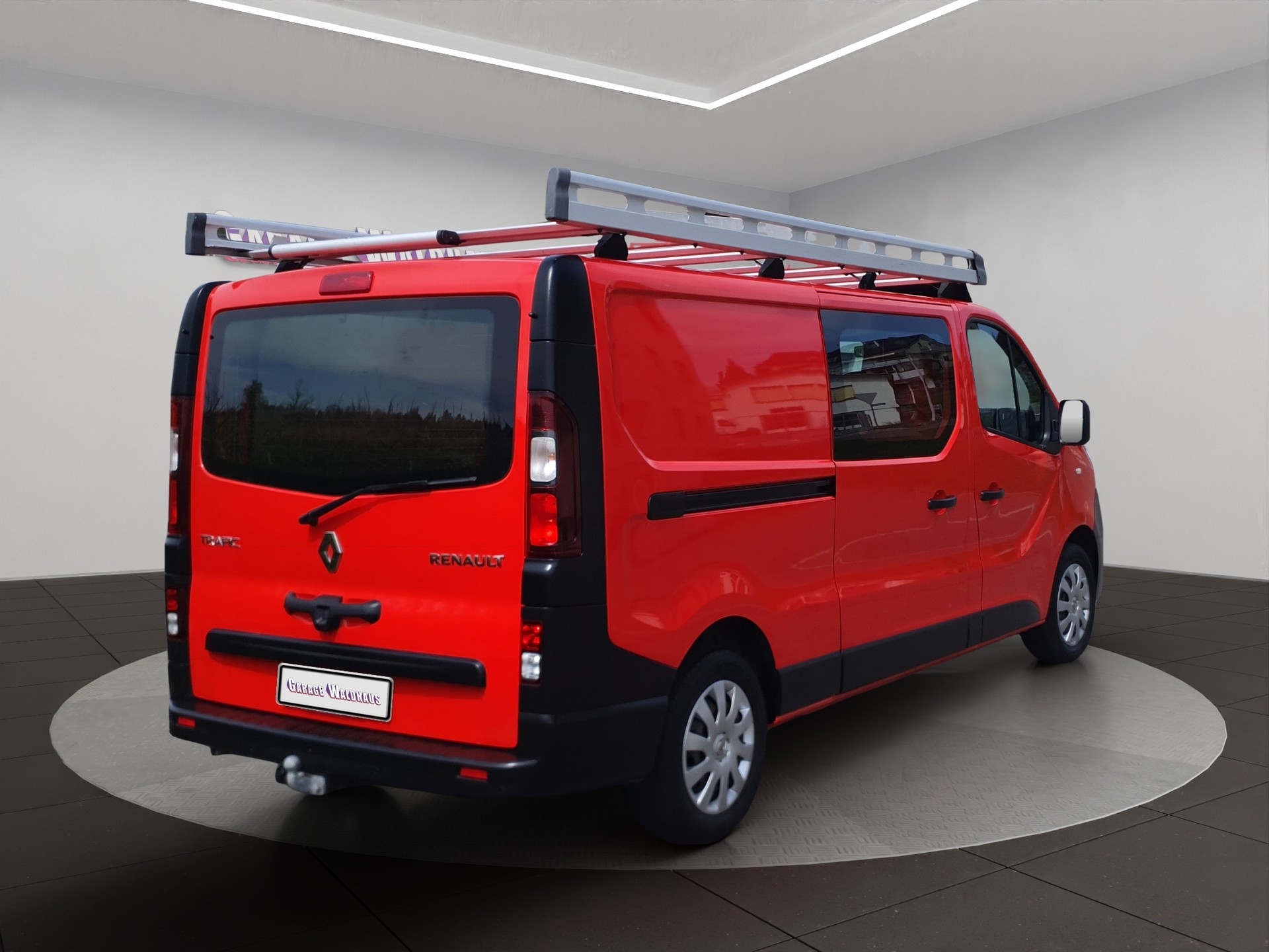 RENAULT Trafic 2.0 Energy dCi 120 3.0t Business L2H1-image-0