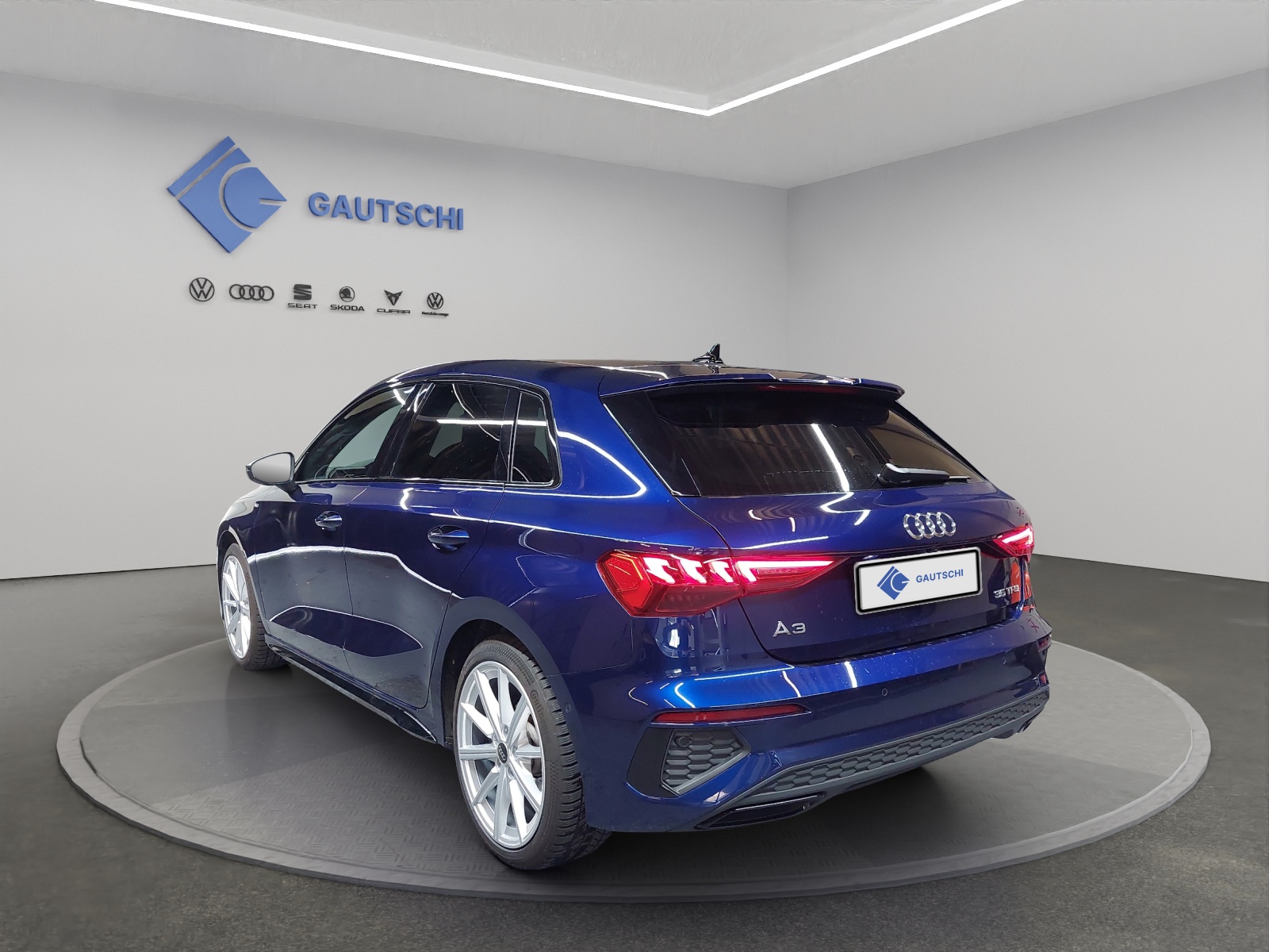 AUDI A3 Sportback 35 TFSI S line S-tronic-image-2