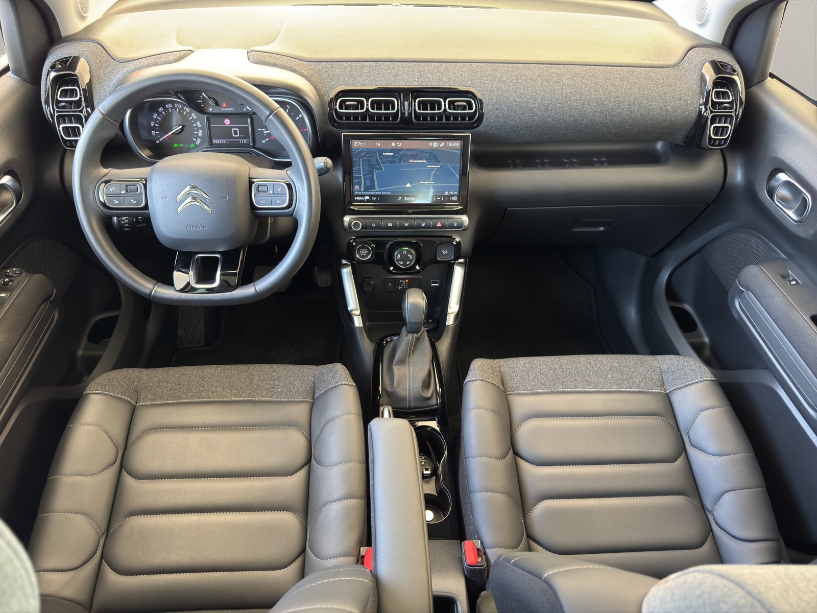 CITROEN C3 Aircross 1.2 PureTech 130 Shine Pack *Automat*-image-8