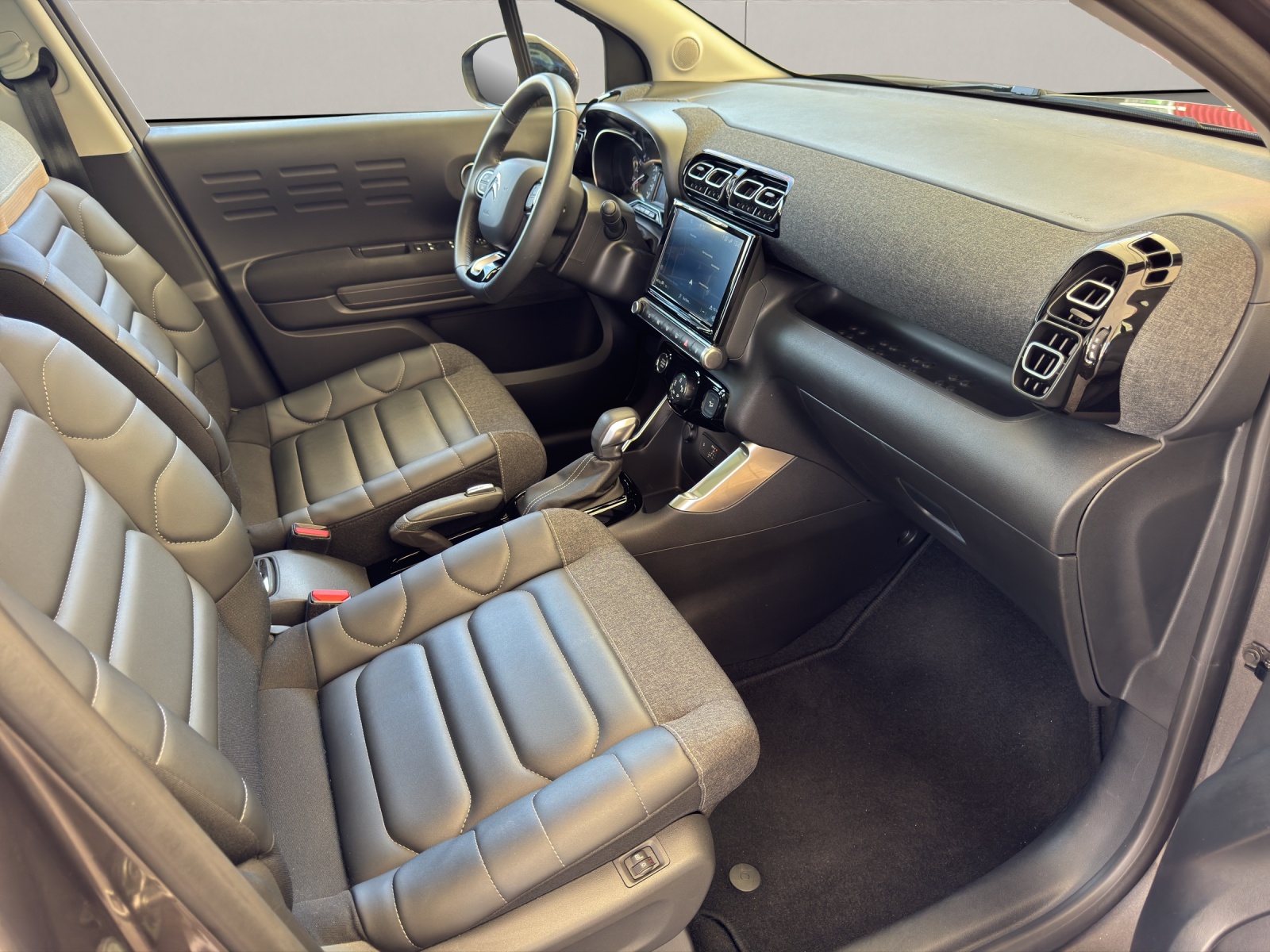 CITROEN C3 Aircross 1.2 PureTech 130 Shine Pack *Automat*-image-10