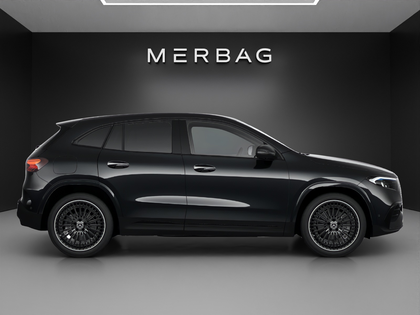 MERCEDES-BENZ EQA 350 66,5 kWh 4Matic Swiss Star-image-1