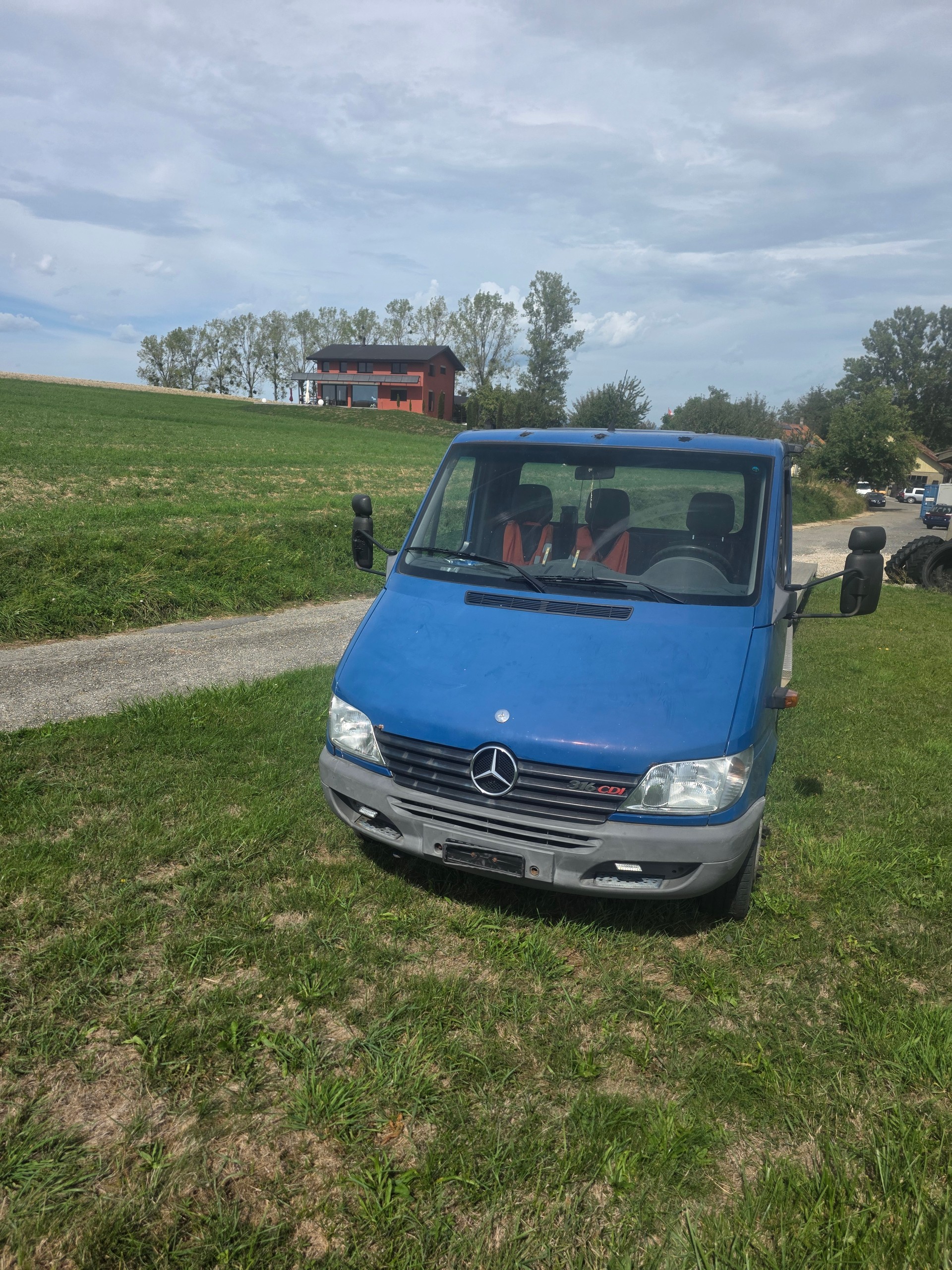 MERCEDES-BENZ Sprinter-image-0