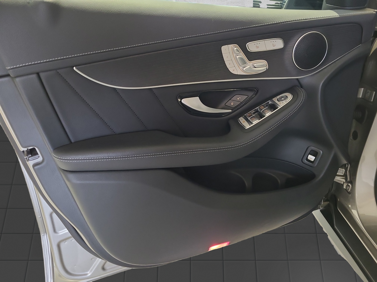 MERCEDES-BENZ GLC 400 d AMG Line 4M Coupé C253-image-15