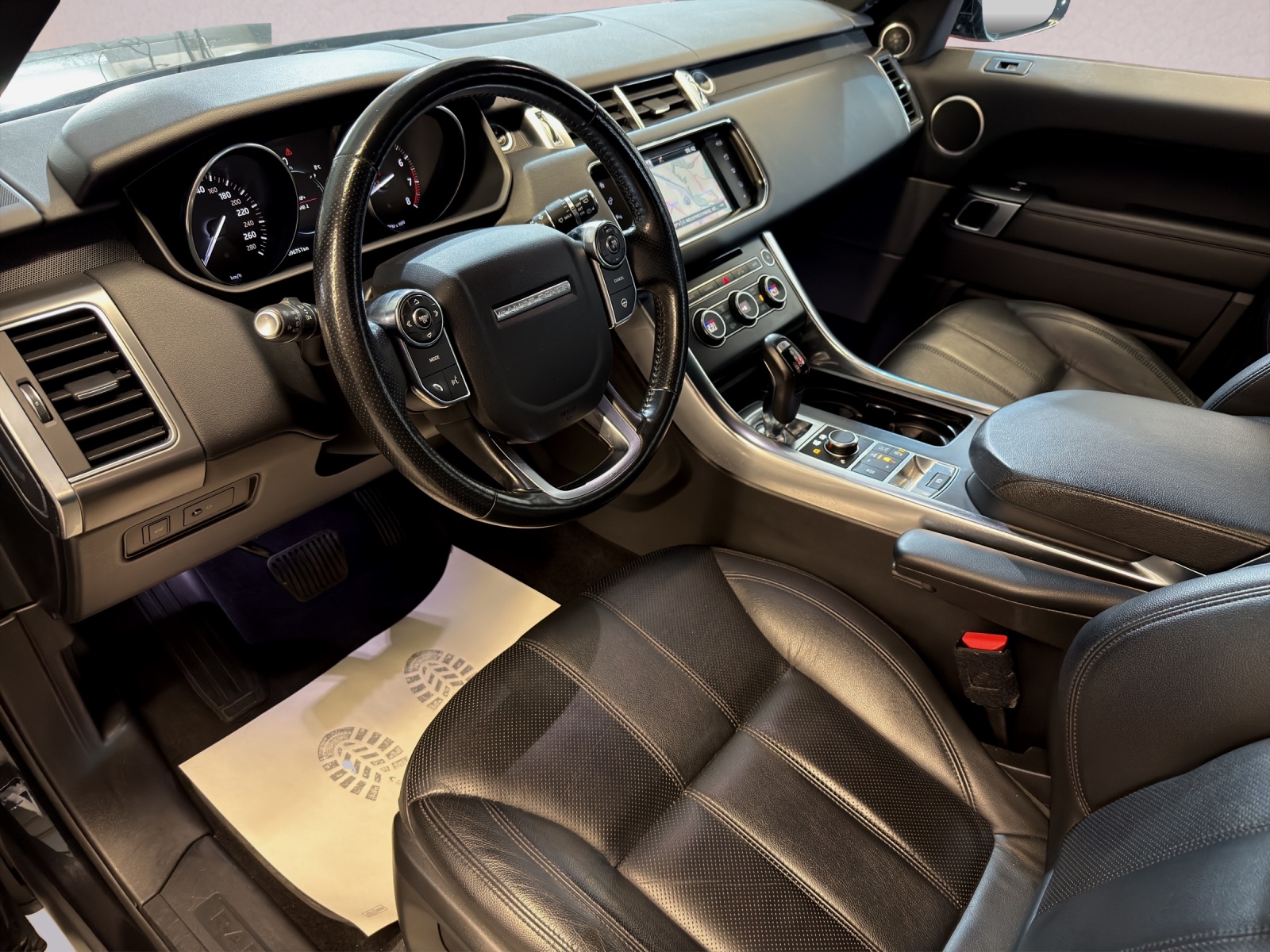 LAND ROVER Range Rover Sport 3.0 V6 SC SE Automatic-image-7
